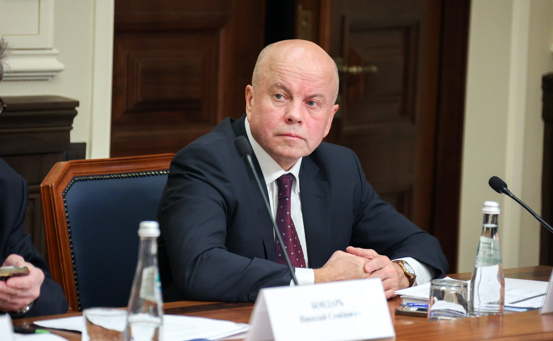 Круглый стол Комитета Совета Федерации по конституционному законодательству и государственному строительству «Роль Конституции в истории государств и народов»