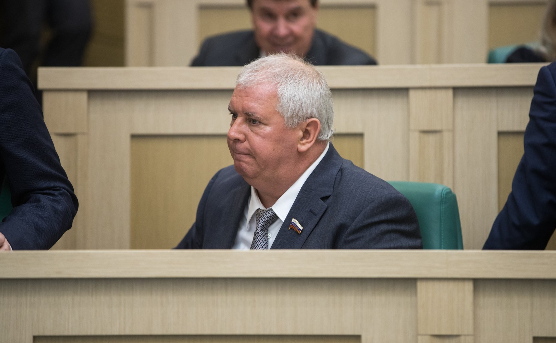 О. Селезнев