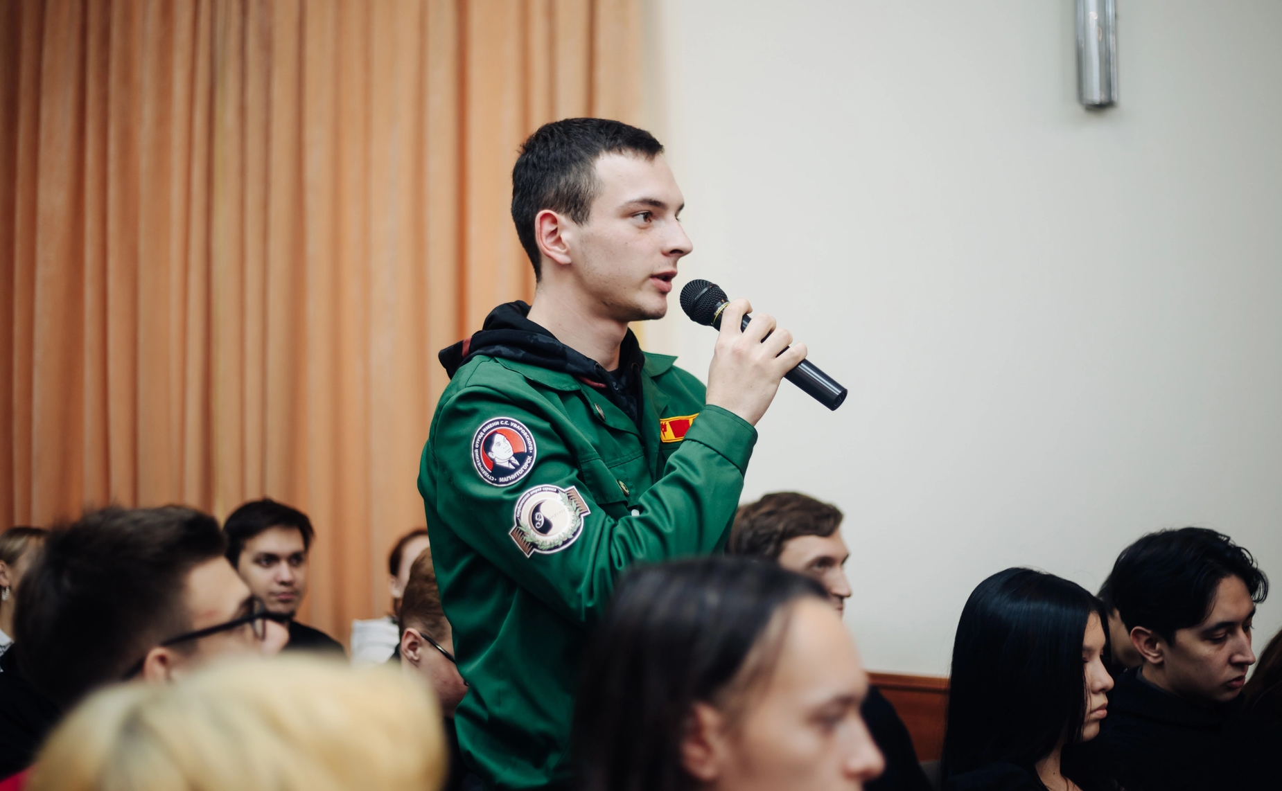 Олег Цепкин встретился с активистами студенческих объединений МГТУ им. Г.И. Носова