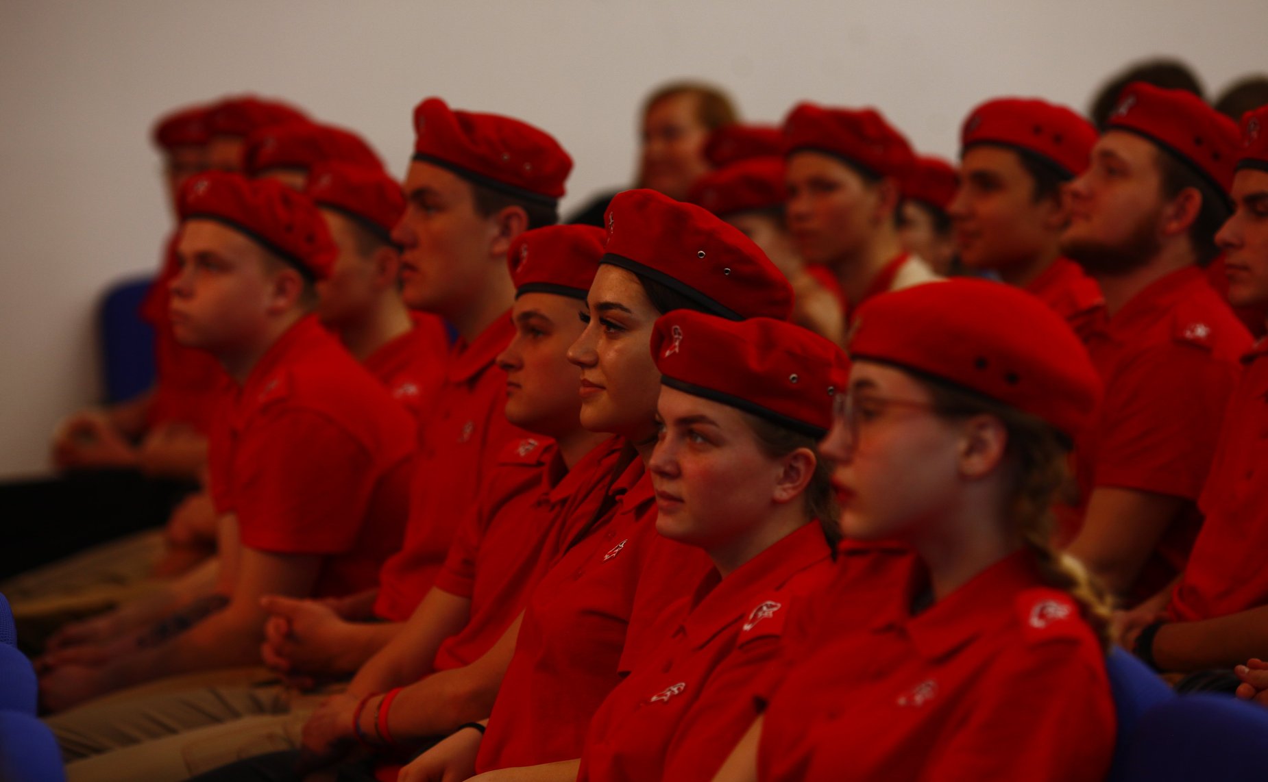 Встреча Александра Карлина с трудовыми коллективами и учащимися