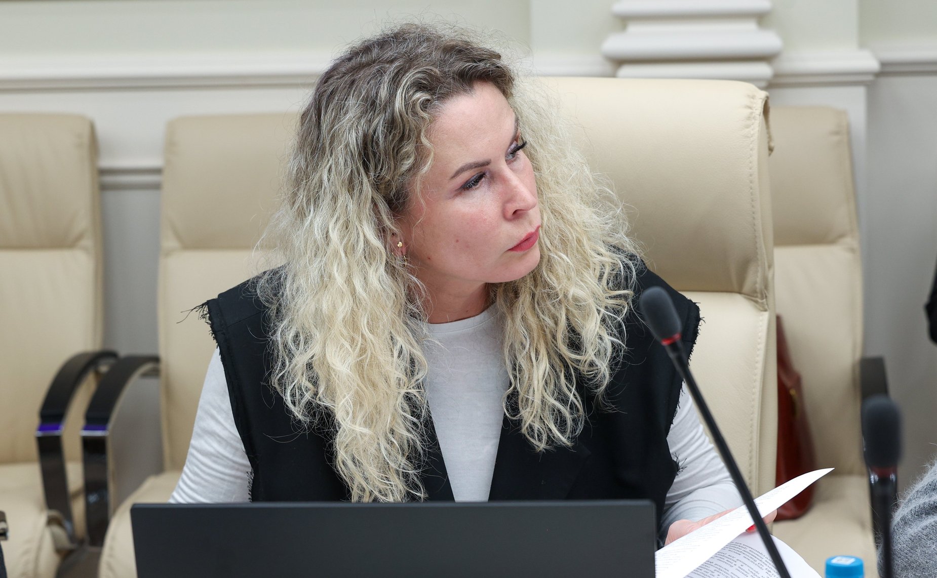 Круглый стол на тему «Финансовые аспекты деятельности фондов помощи тяжелобольным детям: проблемы и перспективы»