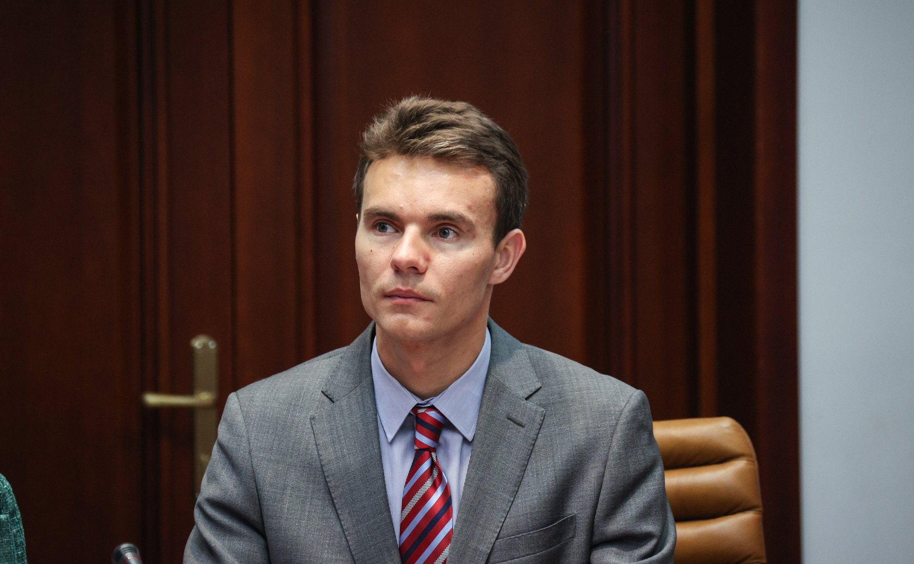 Первый заместитель председателя Комитета СФ по социальной политике Александр Варфоломеев провел встречу членов Палаты молодых законодателей с молодыми парламентариями Лаосской Народно-Демократической Республики