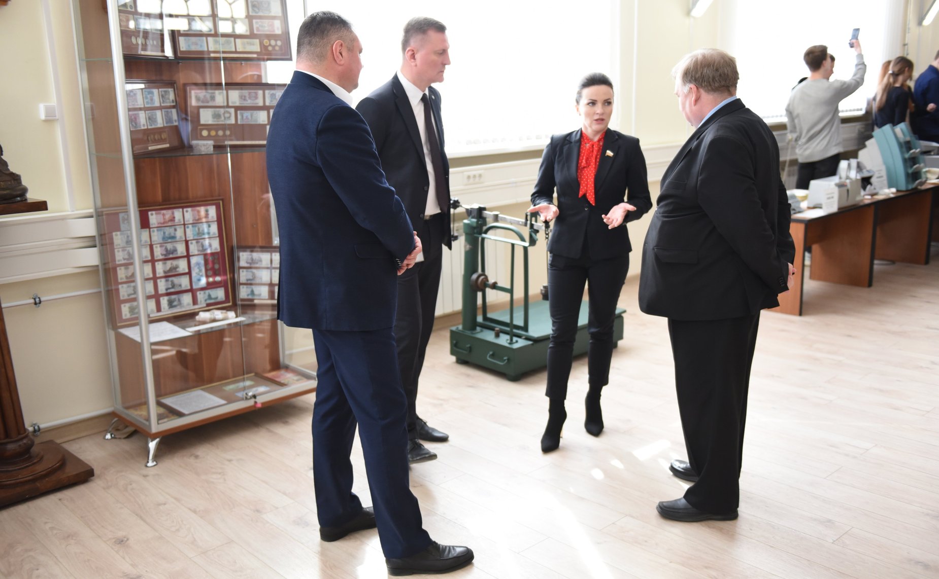 Встреча Ирины Кожановой с управляющим Отделения Банка России по Смоленской области и его заместителями