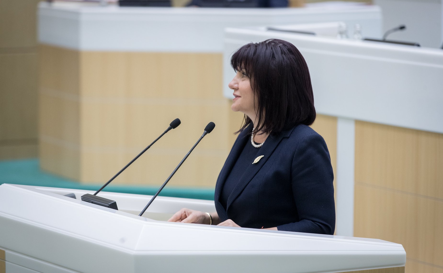 Председатель Народного Собрания Республики Болгарии Цвета Караянчева