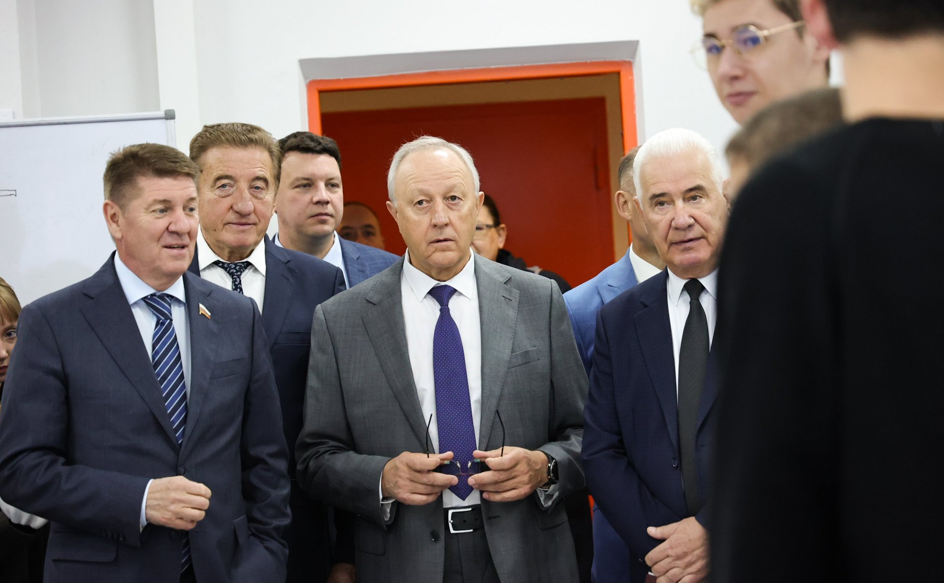 Сенаторы РФ посетили производственные участки и Учебный центр Межрегионального центра компетенций на базе Технопарка «Университетский»