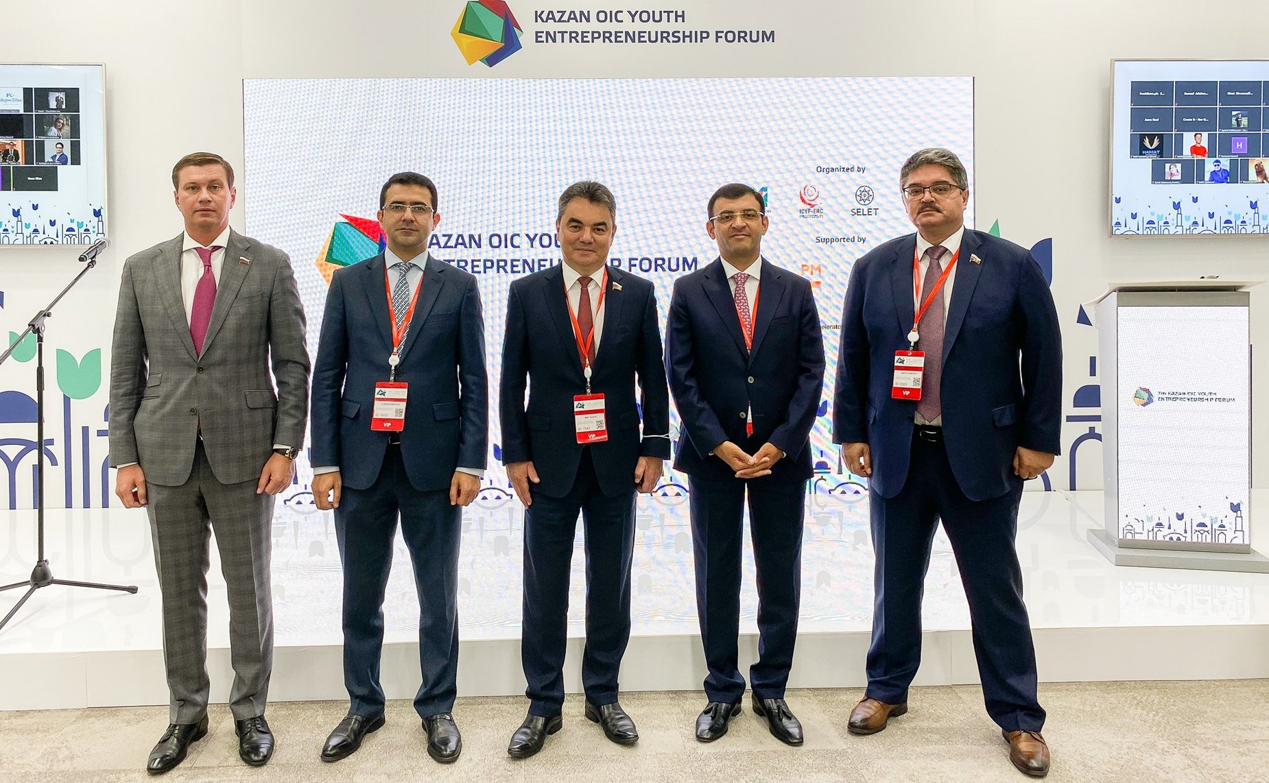 Сенаторы РФ принимают участие в XII Международном экономическом саммите «Россия – Исламский мир: KazanSummit 2021»