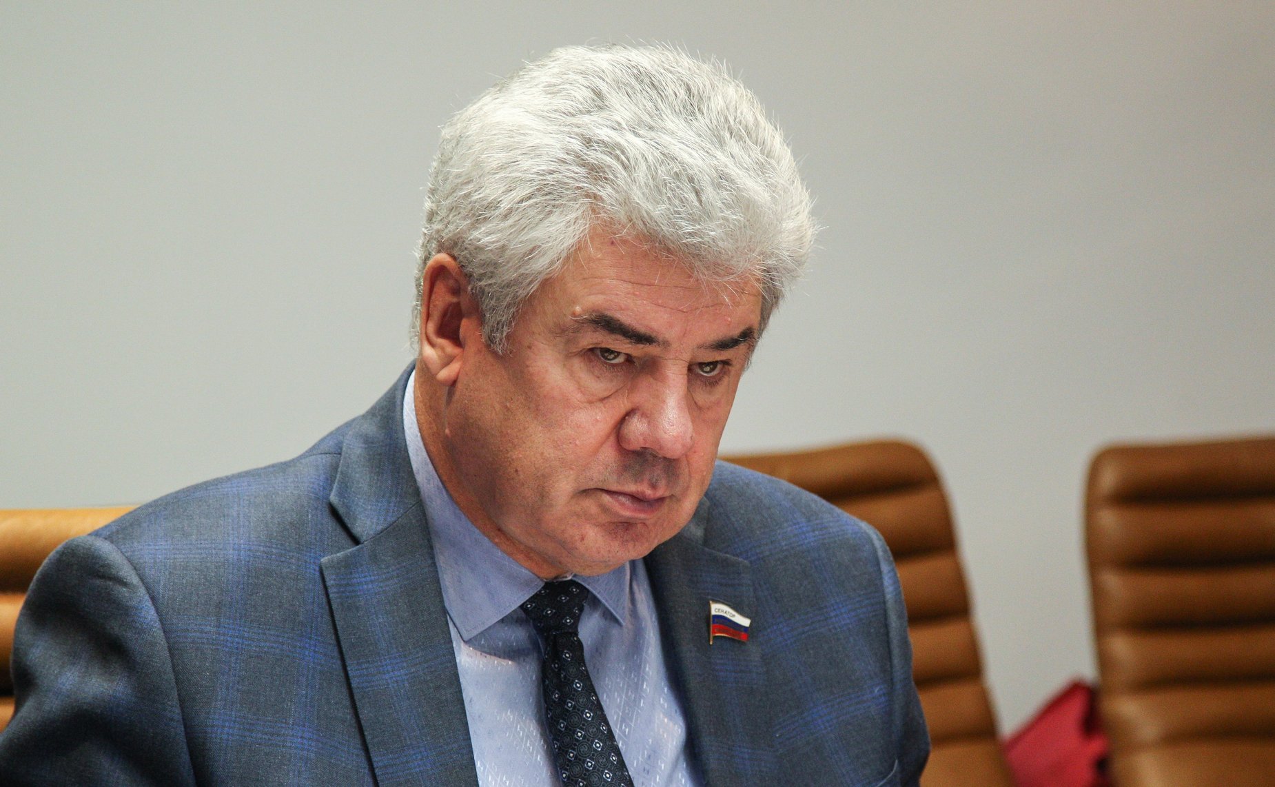 Виктор Бондарев
