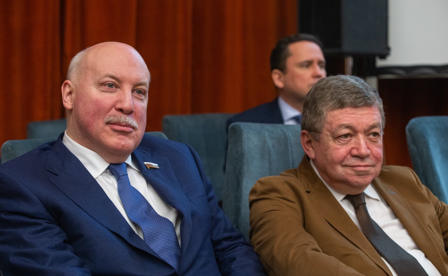 Дмитрий Мезенцев