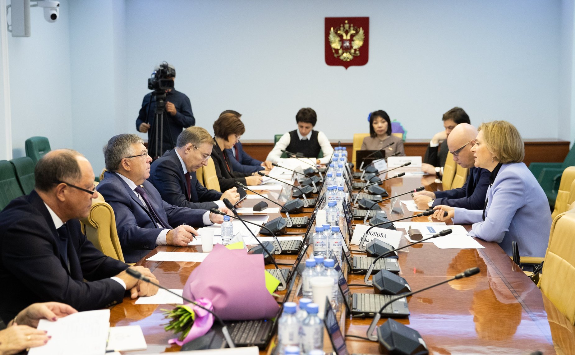 Расширенное заседание Комитета СФ по социальной политике с участием руководителя Федеральной службы по надзору в сфере защиты прав потребителей и благополучия человека