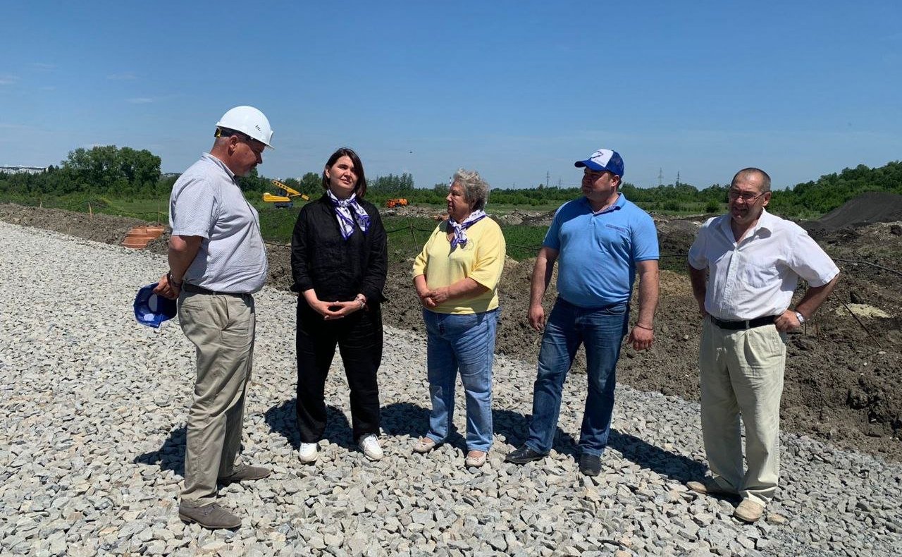 Юлия Лазуткина проверила ход работ на крупнейшей дорожной стройке Пензы