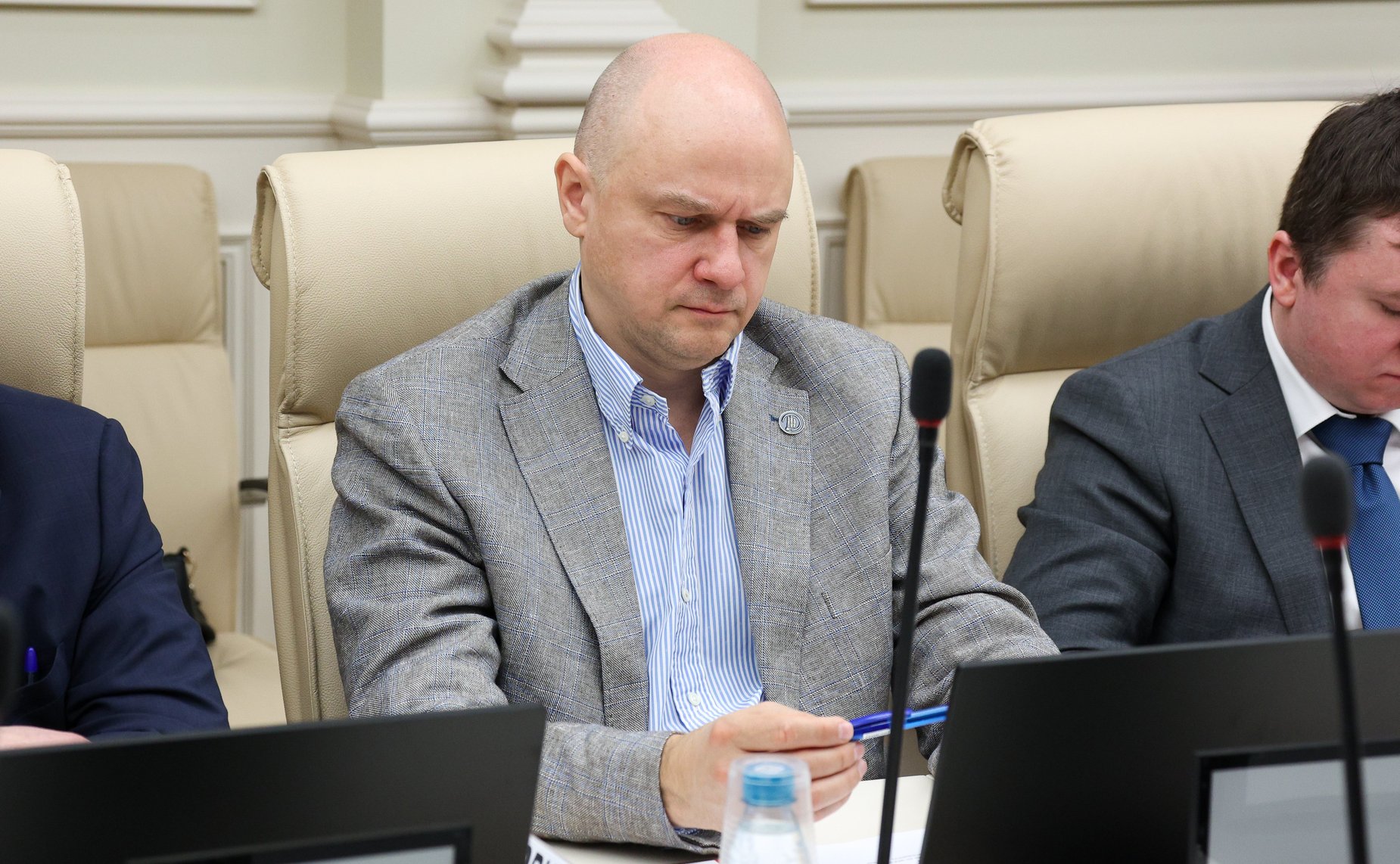 Круглый стол на тему «Актуальные вопросы использования беспилотных и роботизированных систем на Дальнем Востоке и Арктике»