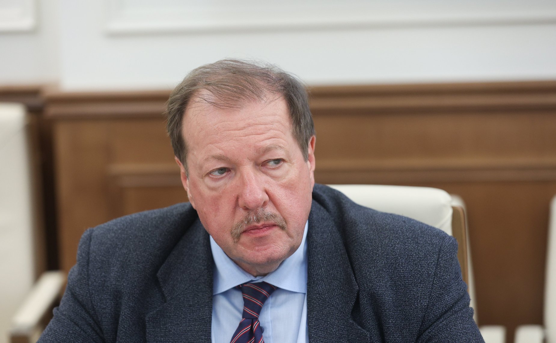 Александр Русаков