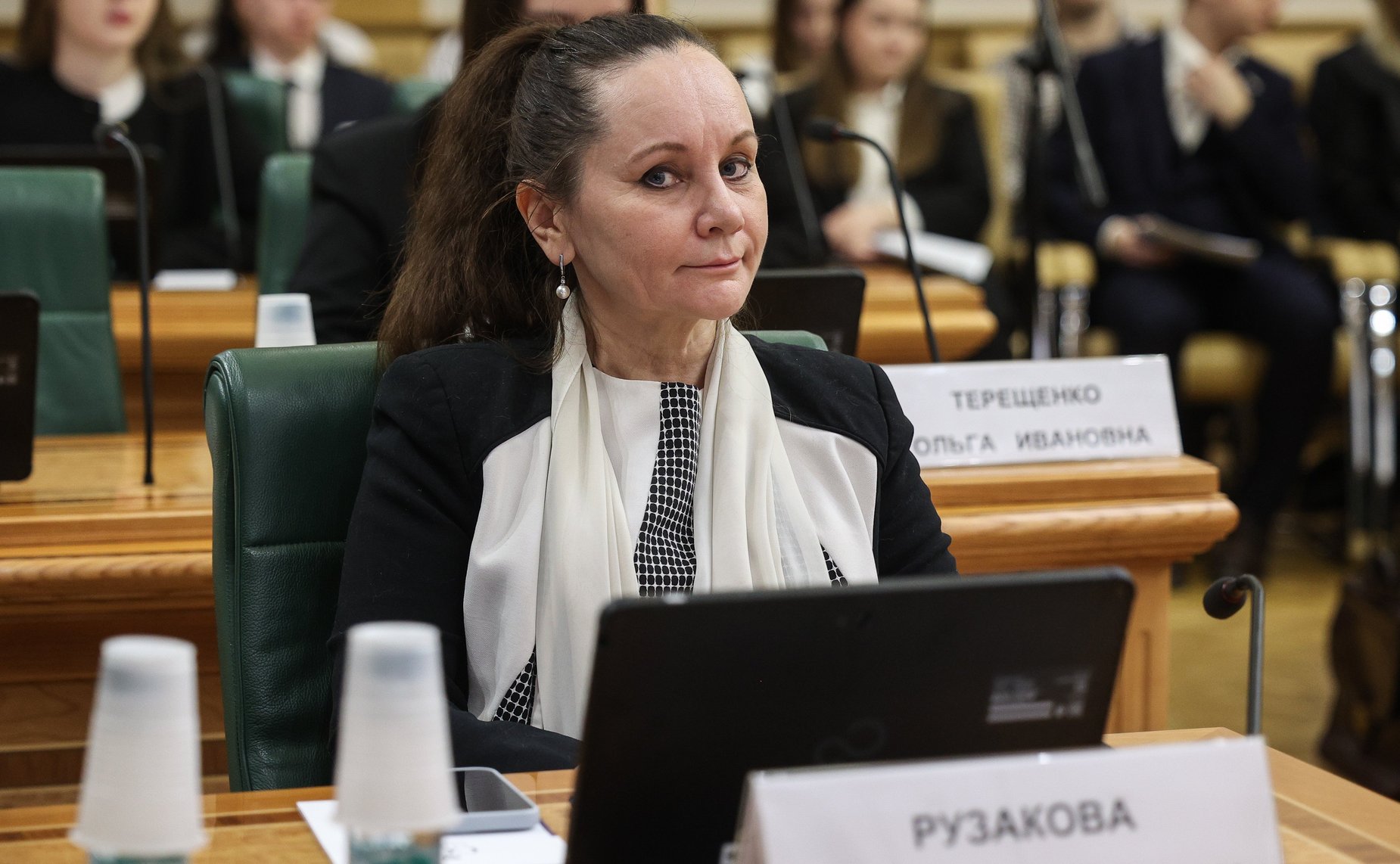 Совещание Комитета Совета Федерации по науке, образованию и культуре «Национальная и народная символика на товарном рынке: ограничения и возможности»