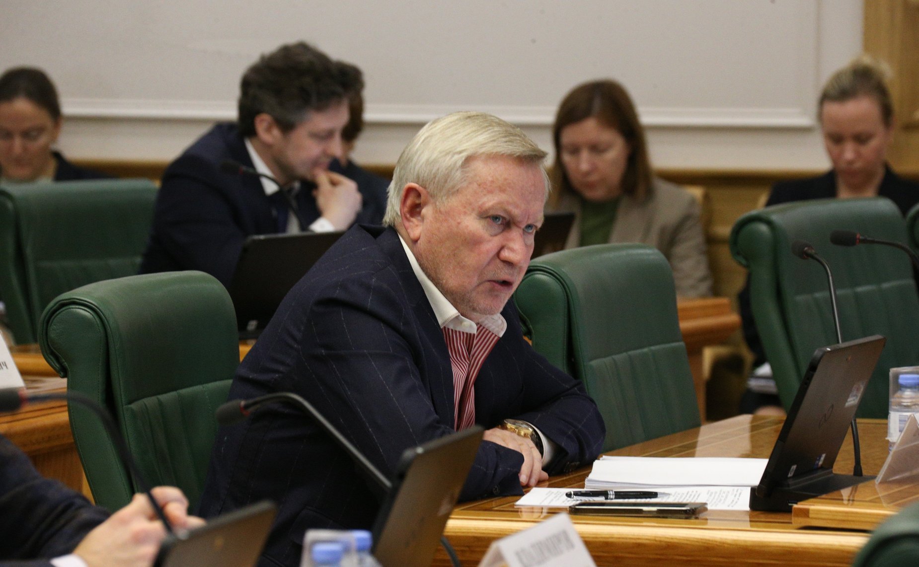 Заседание Комитета СФ по конституционному законодательству и государственному строительству