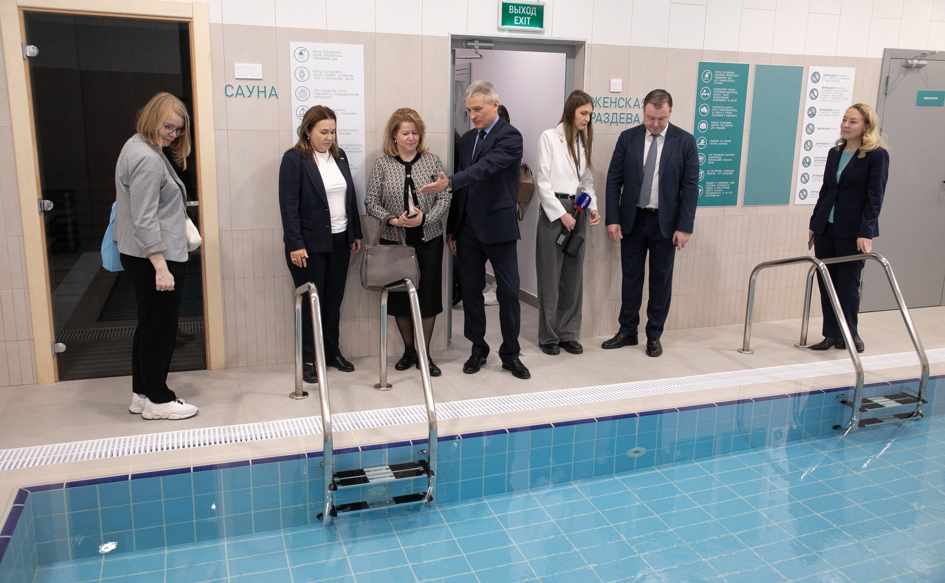 Сенаторы посетили Центр физкультурной и спортивной работы «Олимпия» Тюменского муниципального района