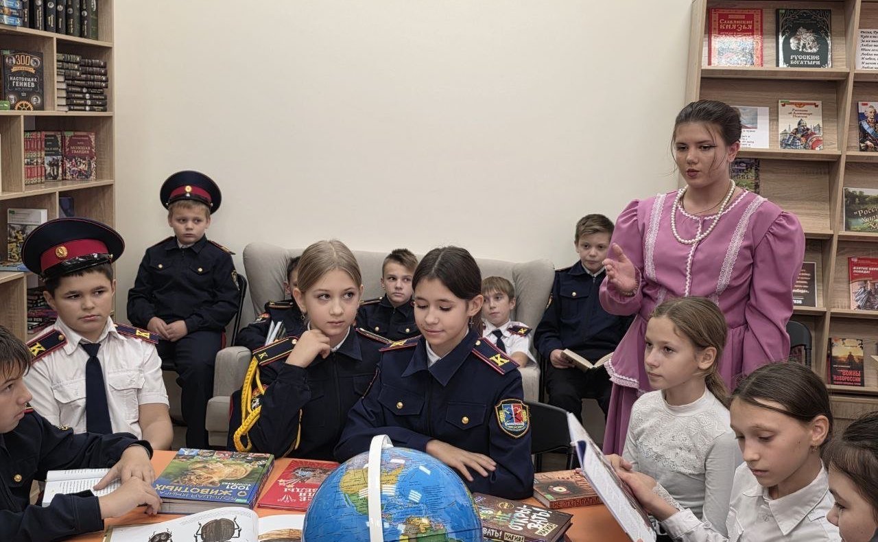 Ольга Бас в ходе поездки в регион посетила модульную библиотеку нового поколения «Казачок»