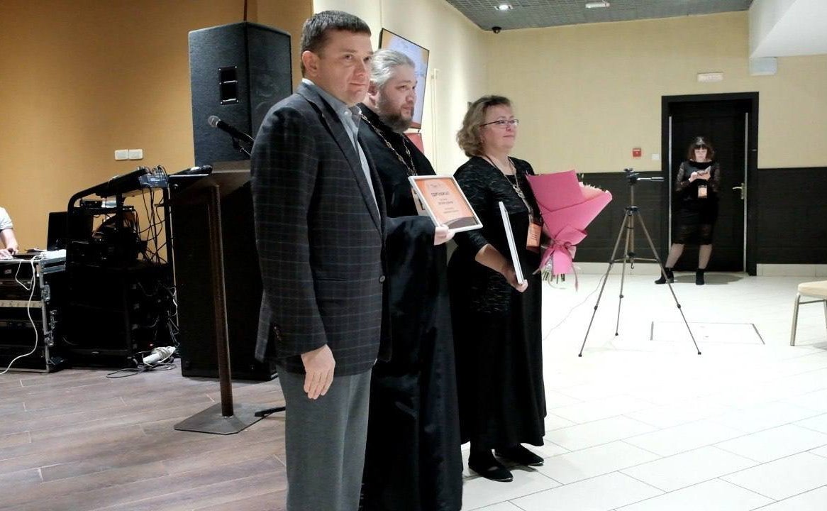 Заместитель Председателя СФ Николай Журавлёв в рамках рабочей поездки в регион встретился с юными костромичами, которым вручил медали «За проявленное мужество» в рамках ежегодного проекта «Дети-герои»