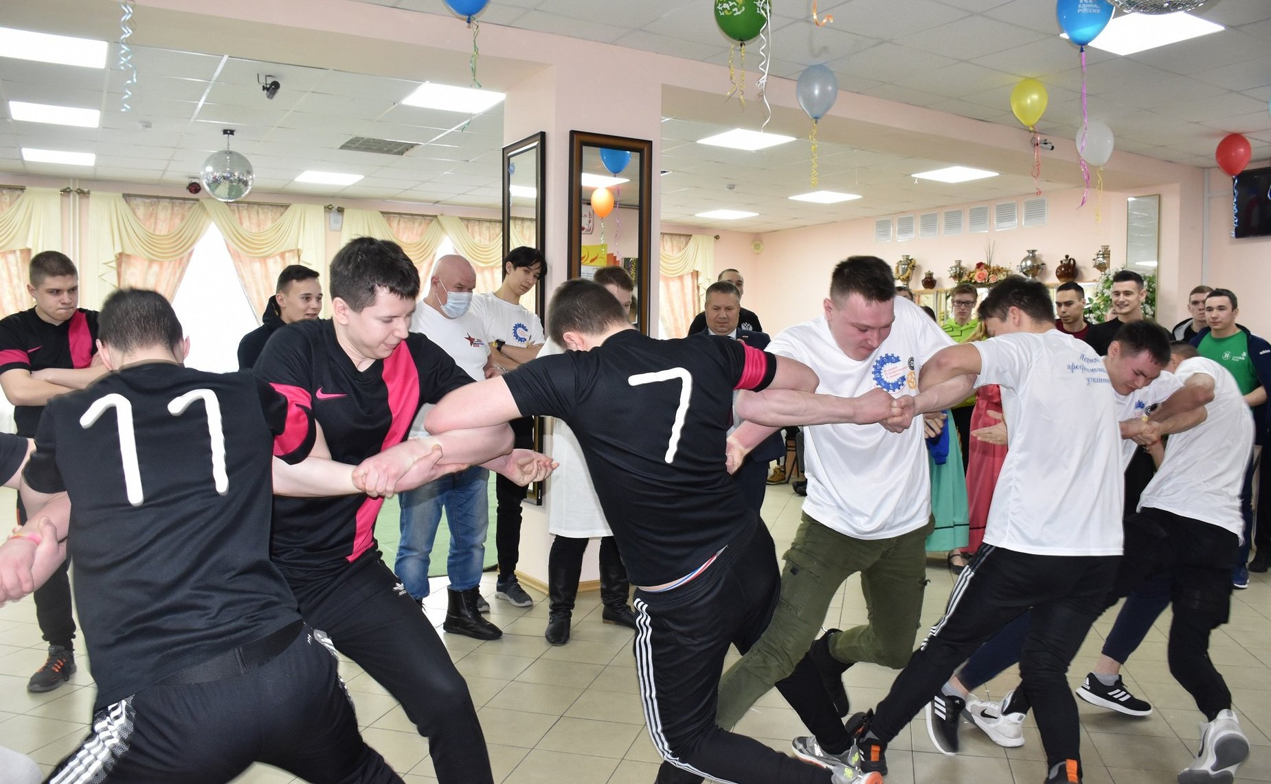 Денис Гусев принял участие в региональном молодежном культурно-спортивном празднике