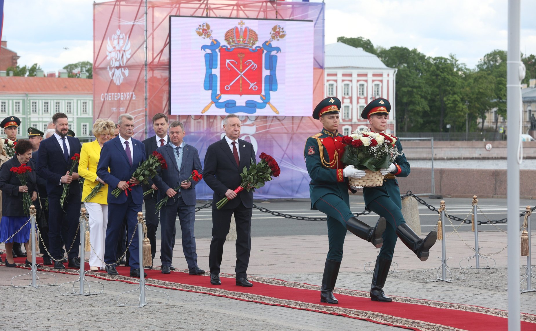 Валентина Матвиенко приняла участие в торжественных мероприятиях в честь 320-летия Санкт-Петербурга