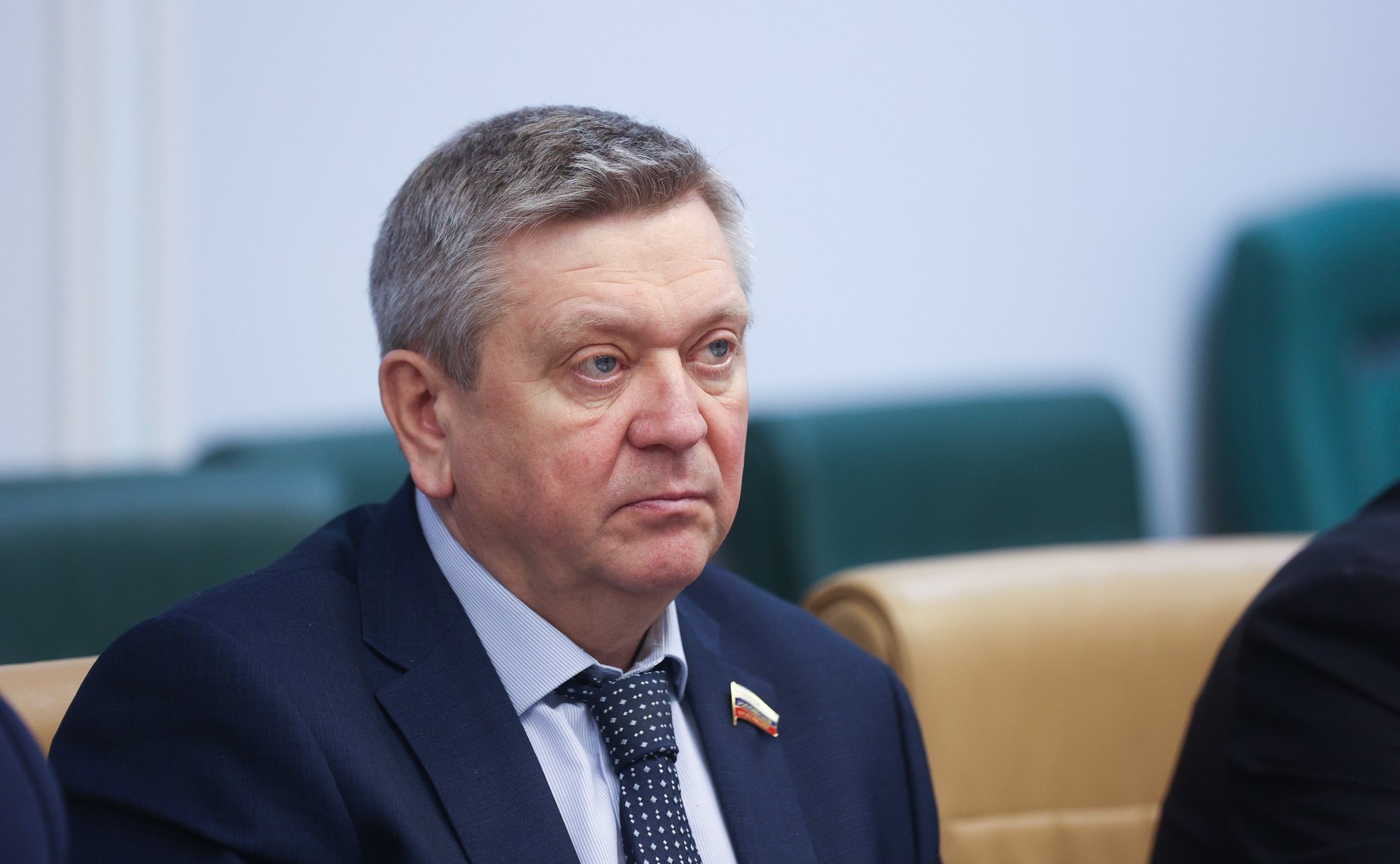 Александр Лутовинов