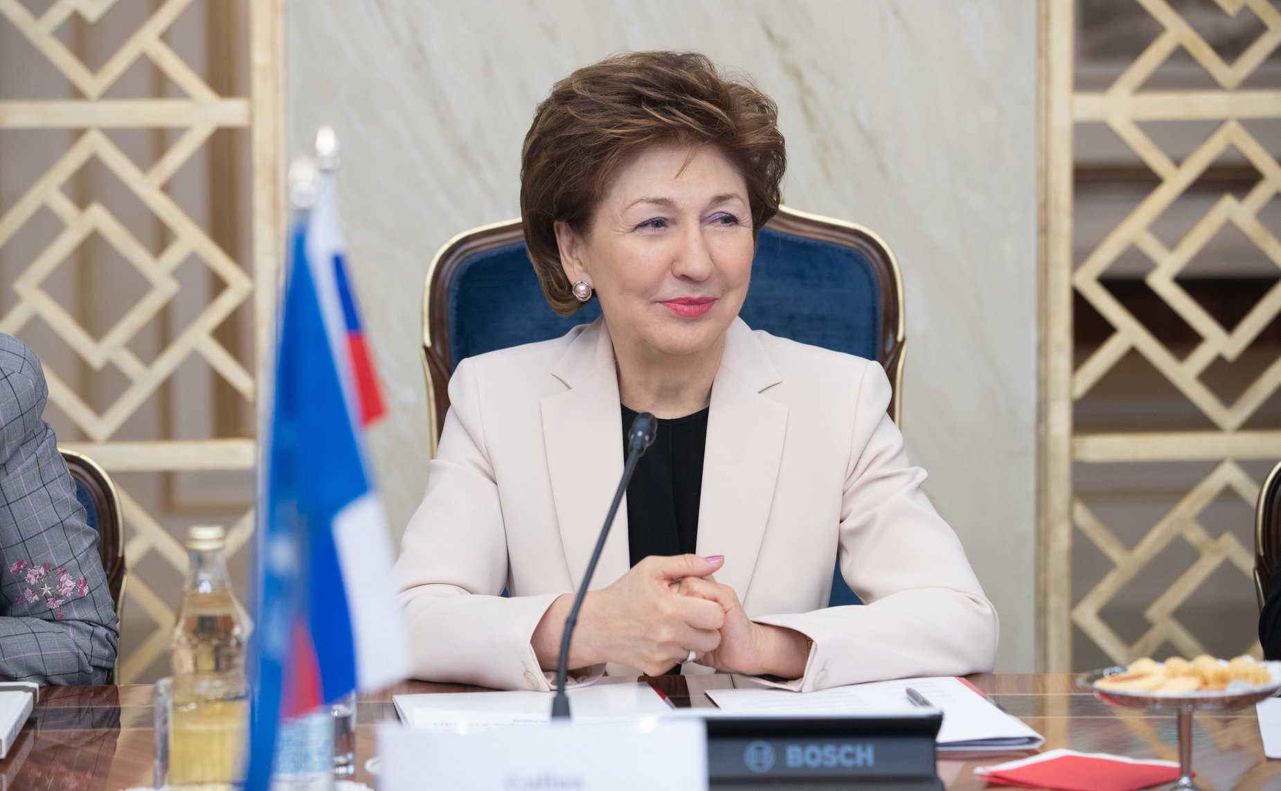 Галина Карелова