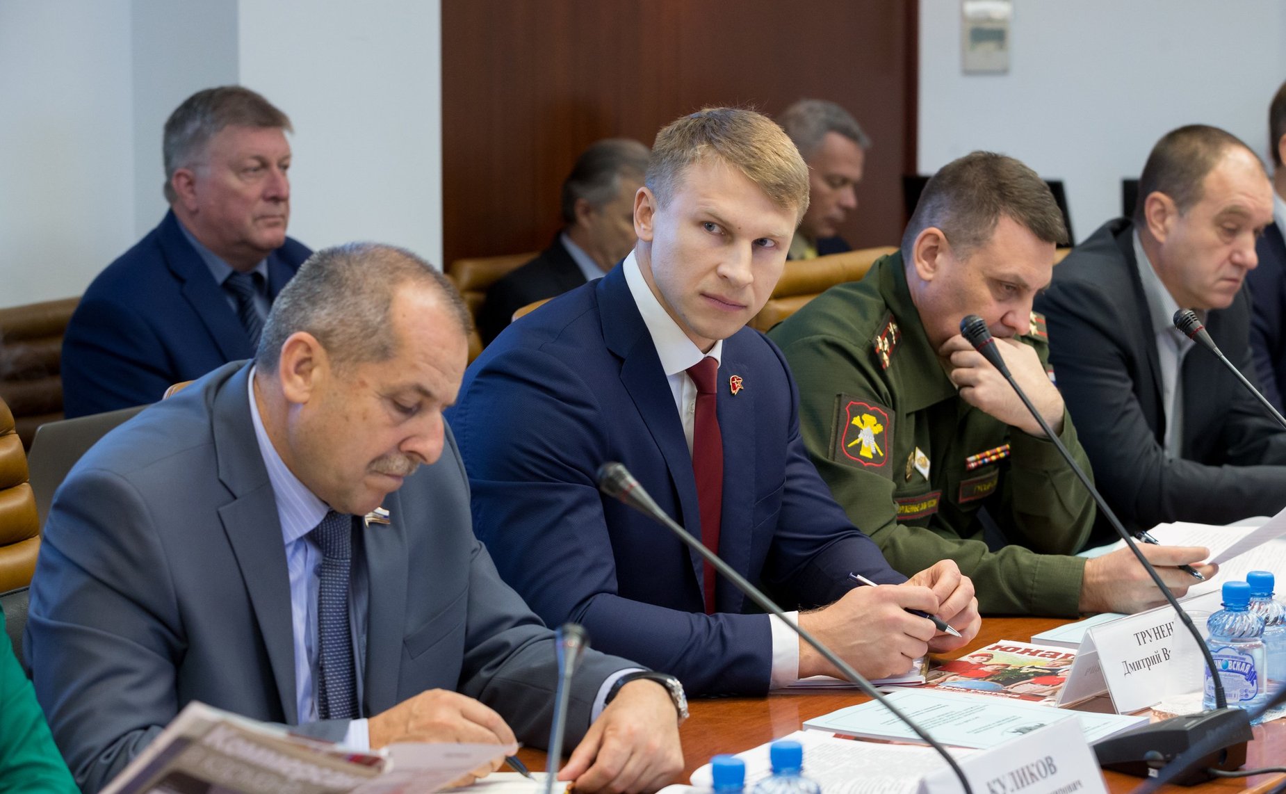 «Круглый стол» на тему «Актуальные проблемы историко-патриотического воспитания российских граждан: научные, организационные и правовые аспекты»