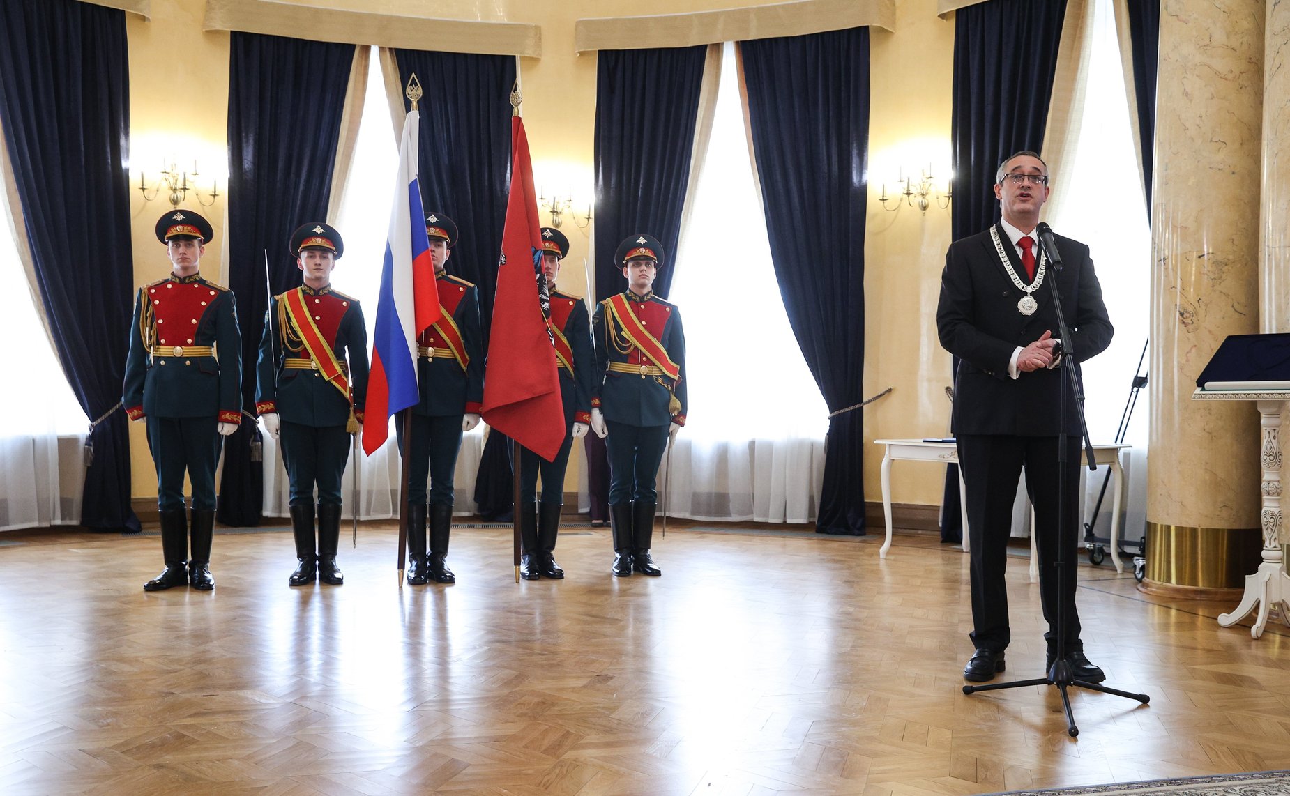 Торжественная церемония награждения детей Москвы медалью Совета Федерации «За проявленное мужество»