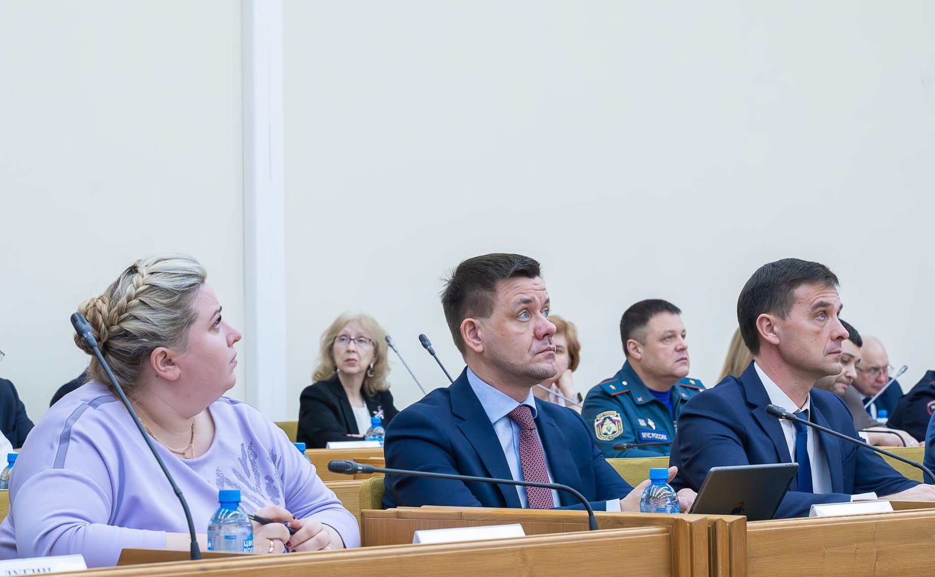 Анатолий Артамонов в Калуге представил отчет о своей работе в Совете Федерации