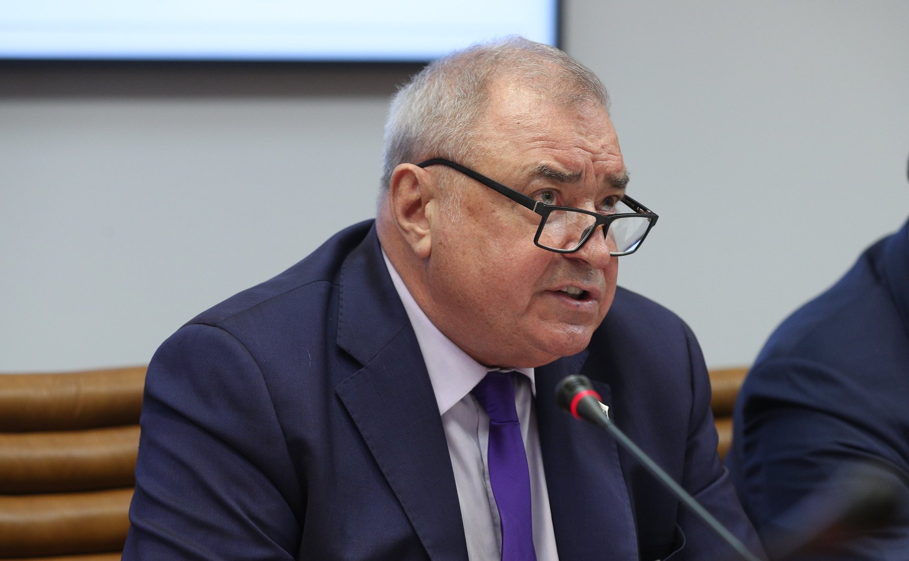 Юрий Важенин