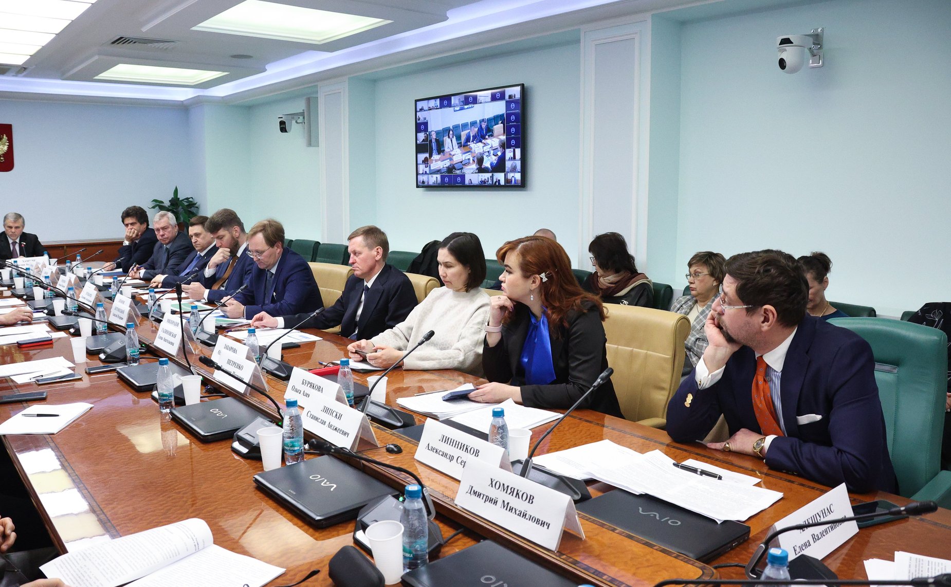 Круглый стол Комитета СФ по аграрно-продовольственной политике и природопользованию «О совершенствовании законодательства Российской Федерации в части перевода земельных участков из одной категории в другую и определения видов их разрешенного использовани