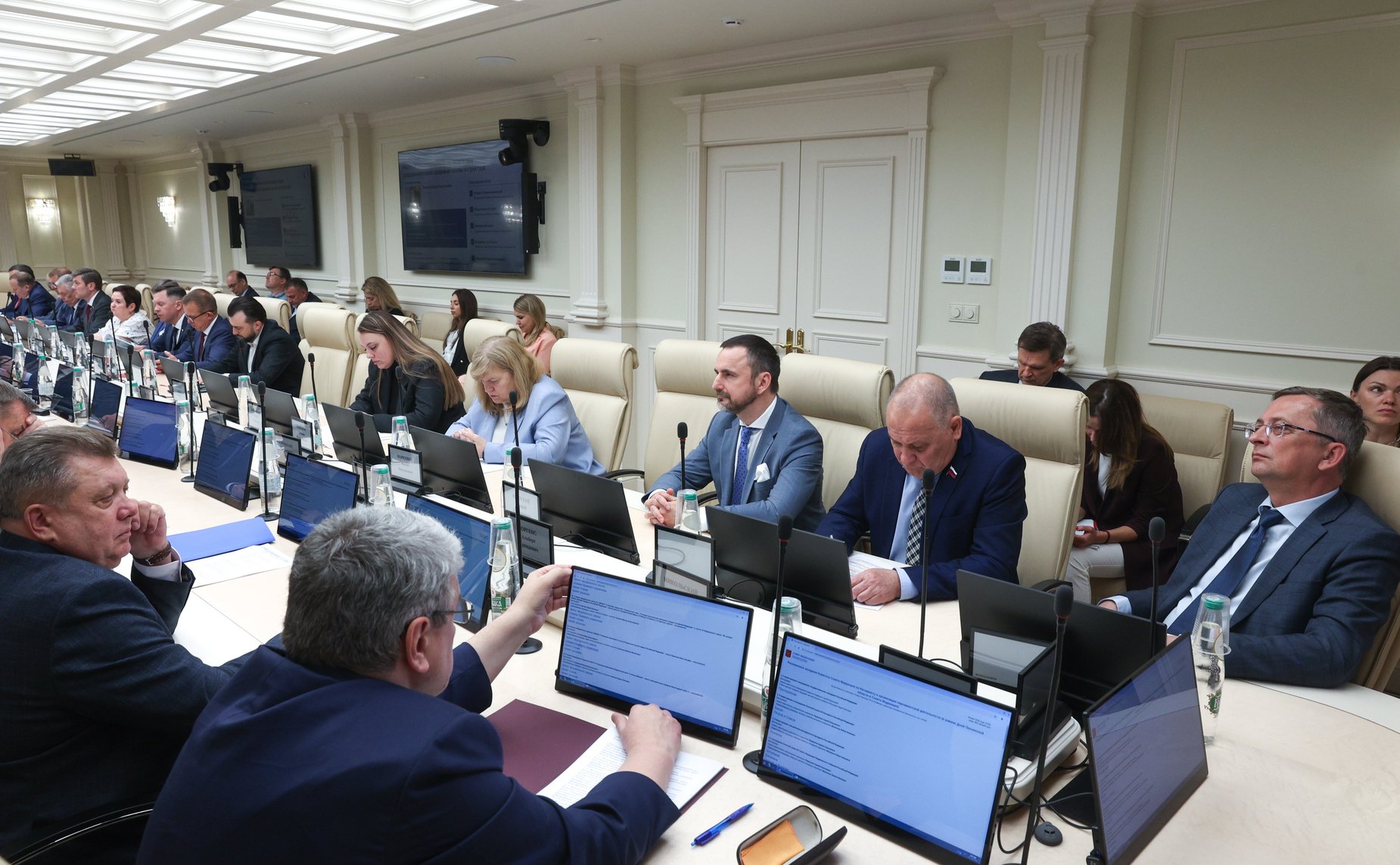 Расширенное заседание Комитета Совета Федерации по Регламенту и организации парламентской деятельности