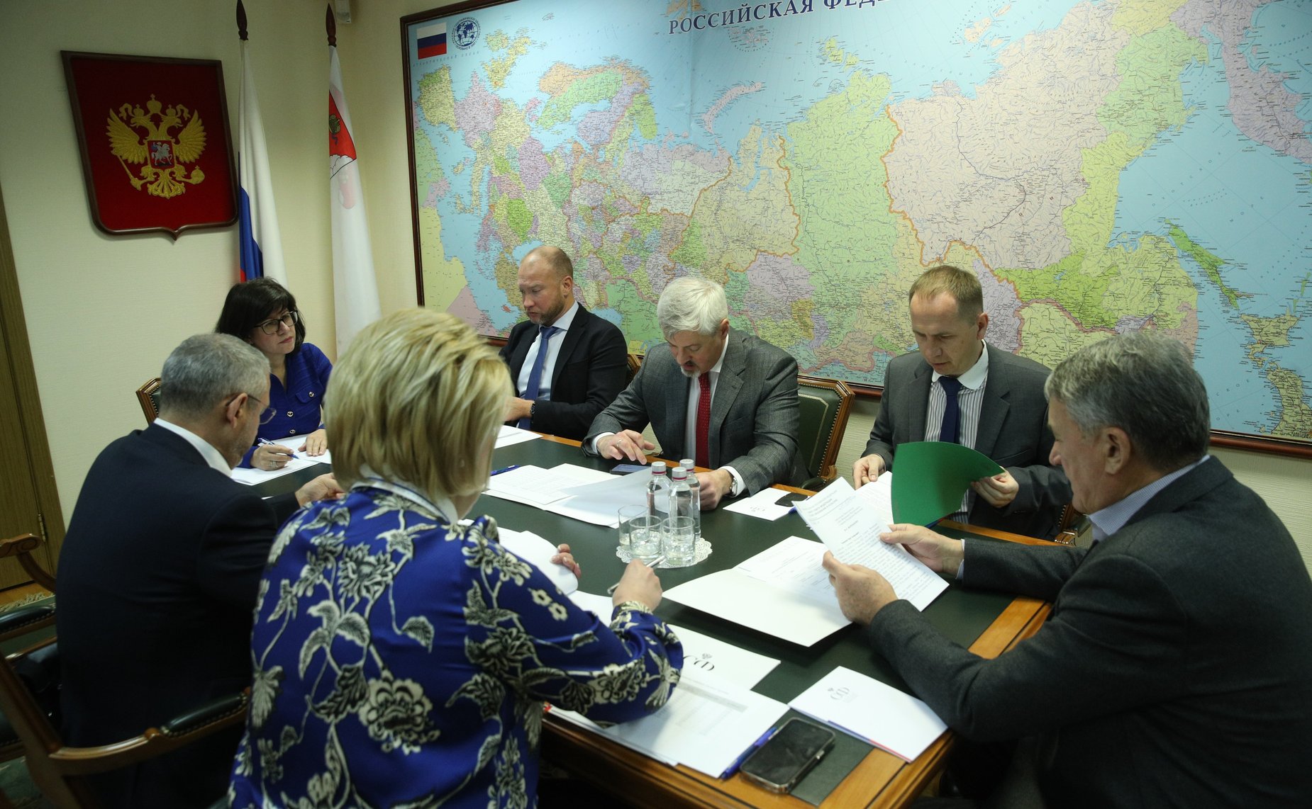 Заместитель Председателя СФ Юрий Воробьев провел совещание в рамках работы Межпарламентской комиссии по сотрудничеству Федерального Собрания РФ и Национального Собрания Республики Армения