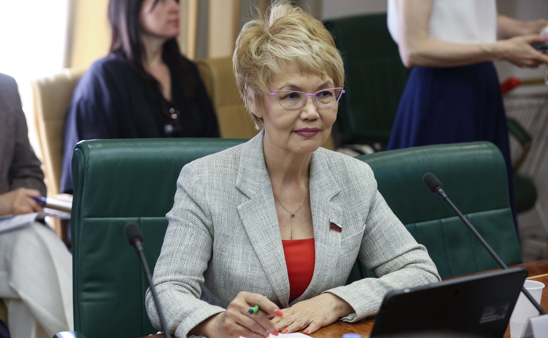 Дина Оюн