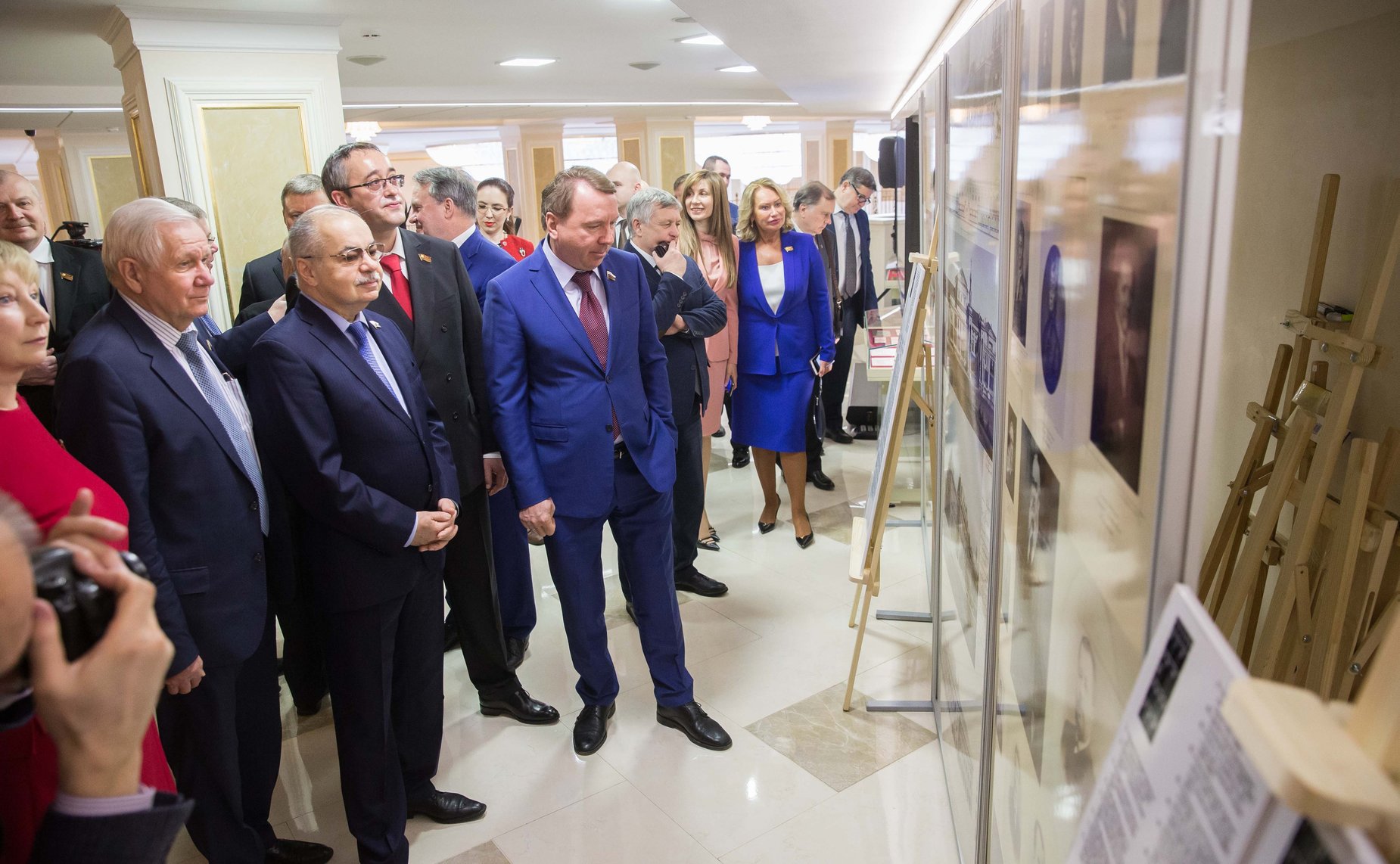 Открытие выставки «25 лет Московской городской Думе» с участием Председателя МГД А. В. Шапошникова