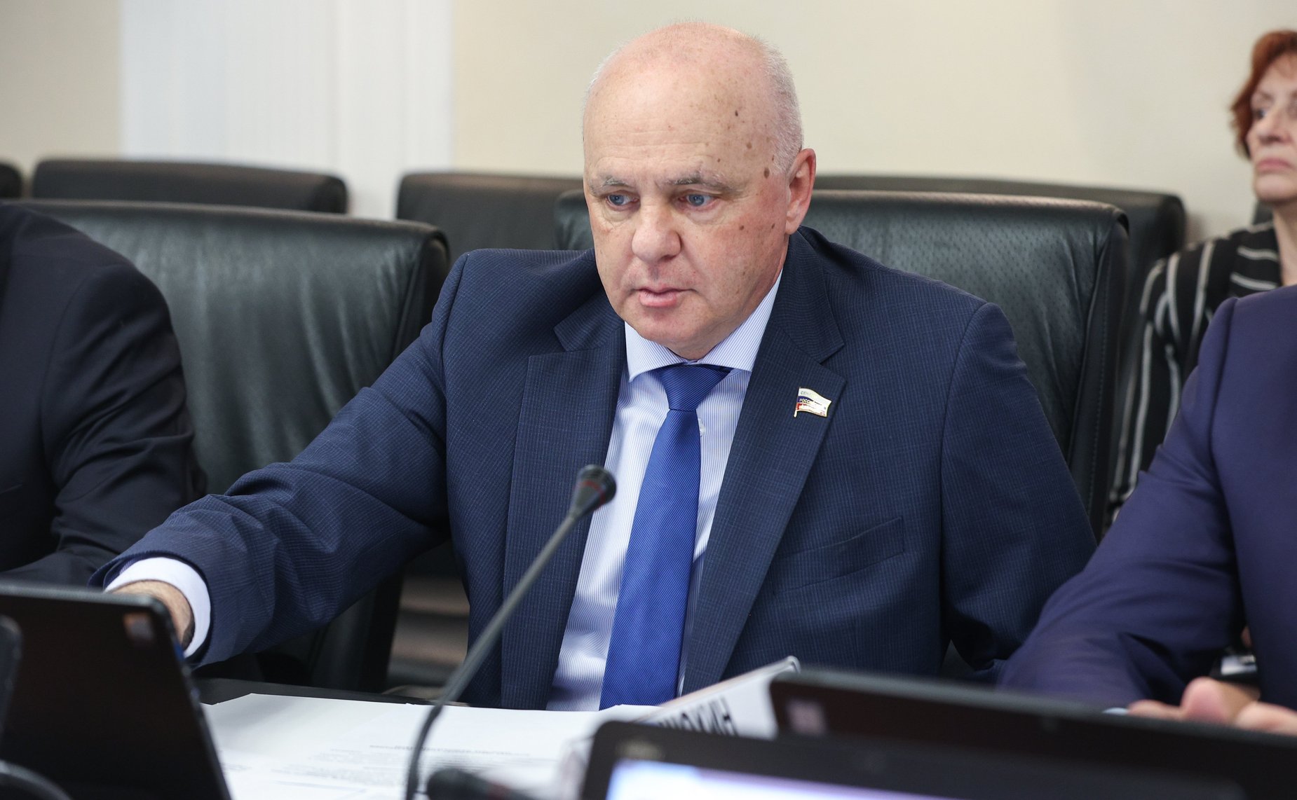 Андрей Шохин