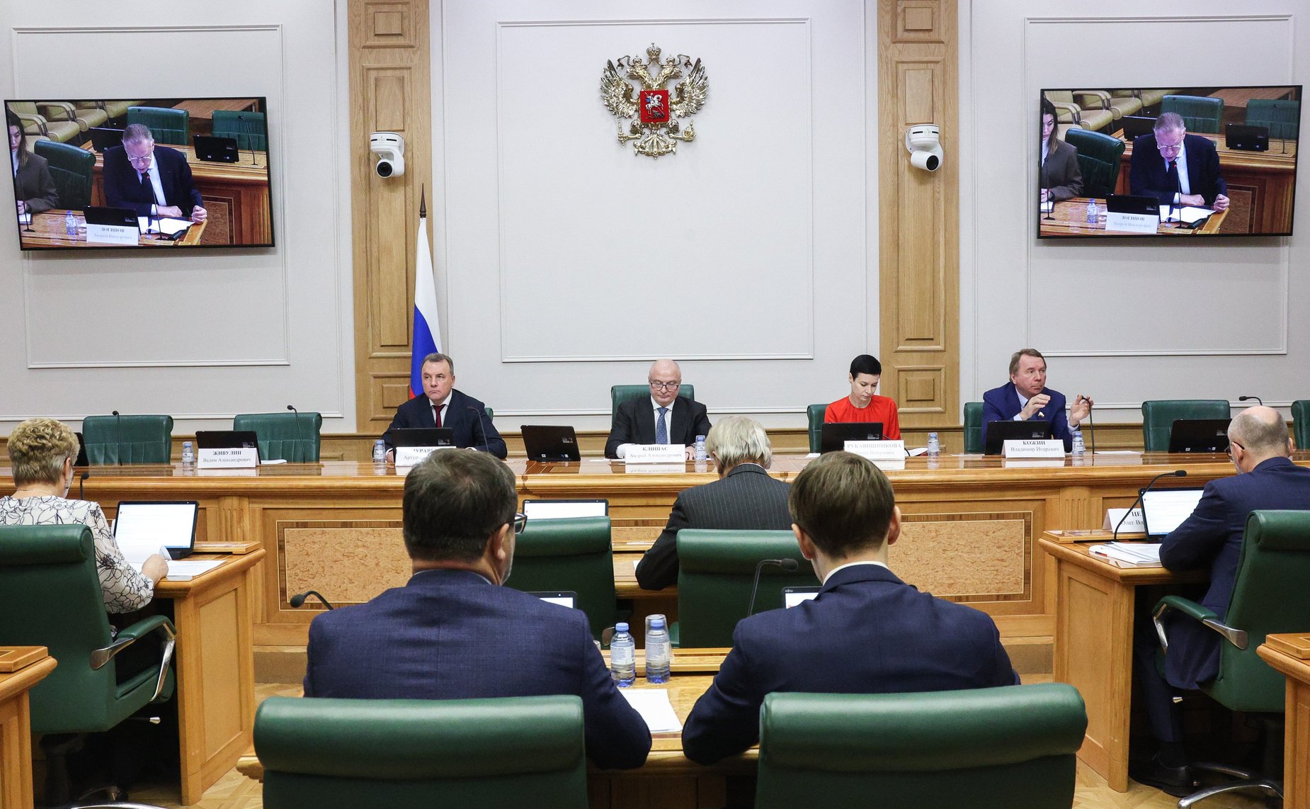 Заседание Комитета СФ по конституционному законодательству и государственному строительству