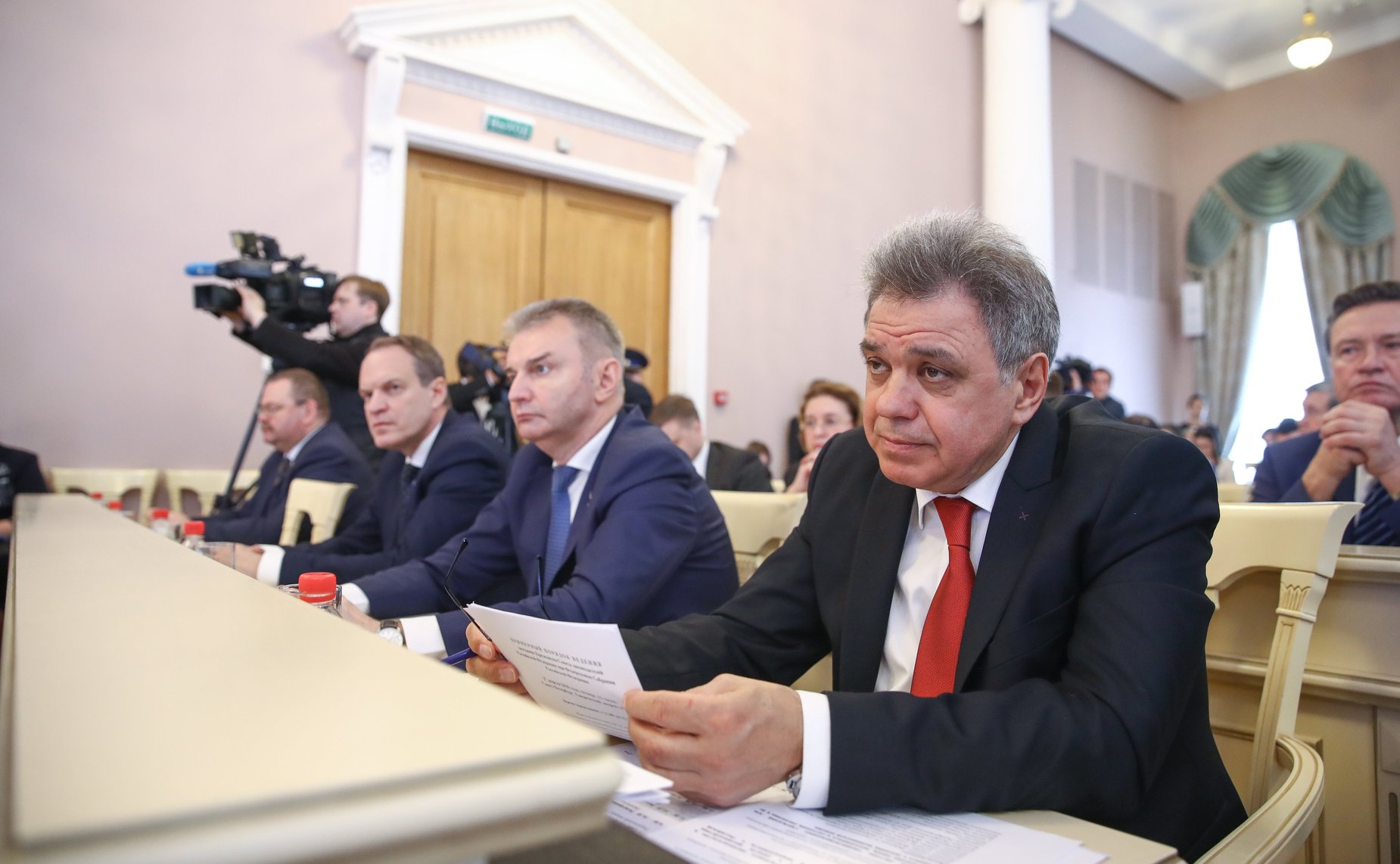 Л. Щербаков