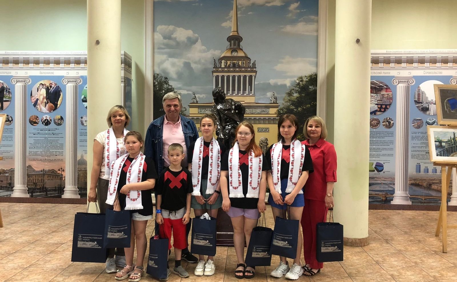 Дети военнослужащих из Марий Эл посетили Санкт-Петербург