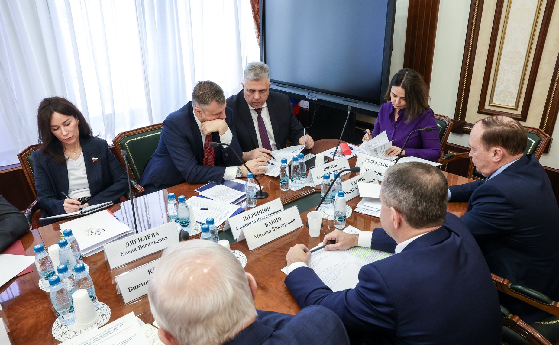 Круглый стол на тему «Развитие военно-технического и политического сотрудничества Российской Федерации с государствами Африканского континента»