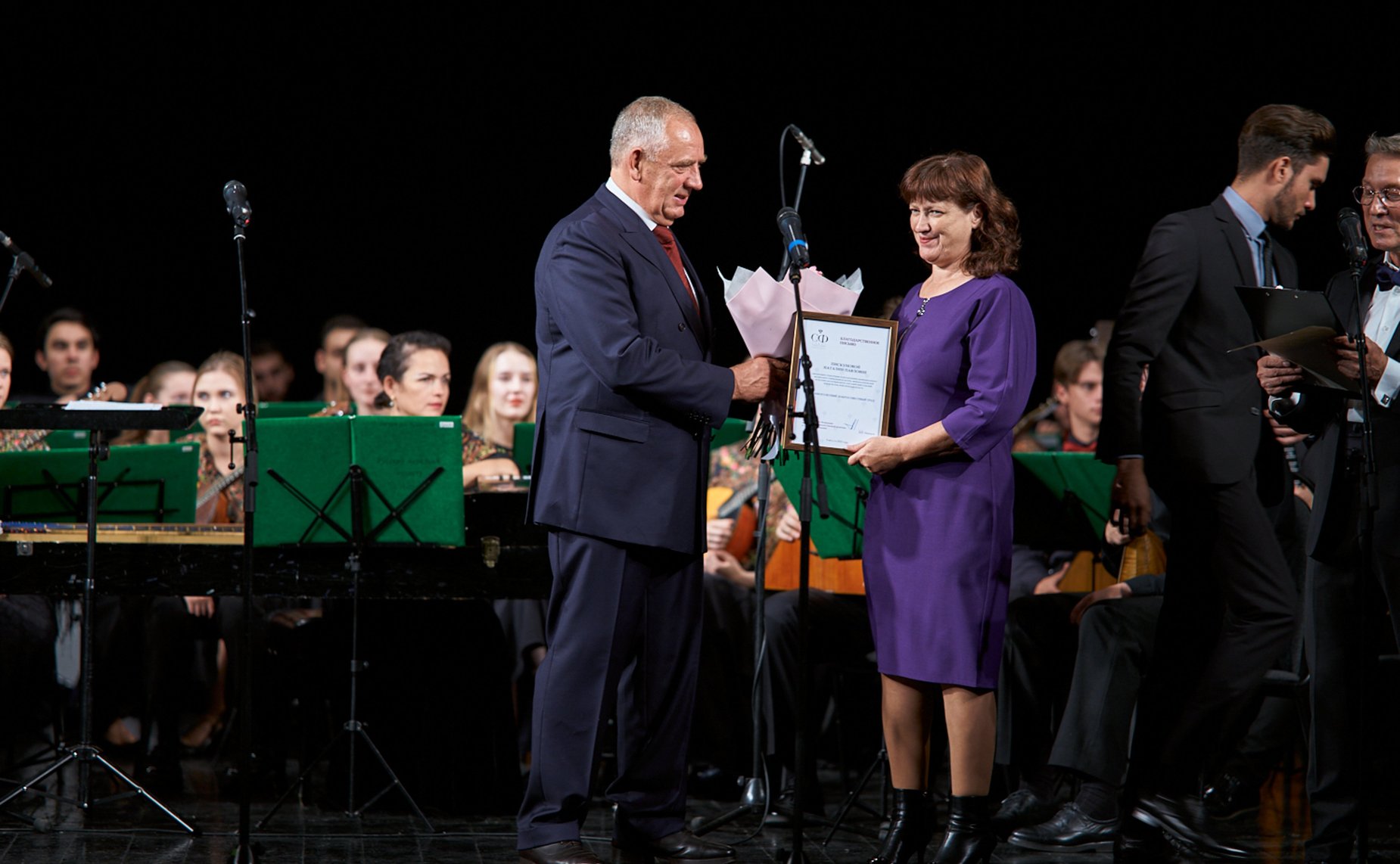 Сергей Митин приветствовал участников благотворительного концерта «Себя не мыслим без России» из цикла «Шедевры русской музыки» в Великом Новгороде