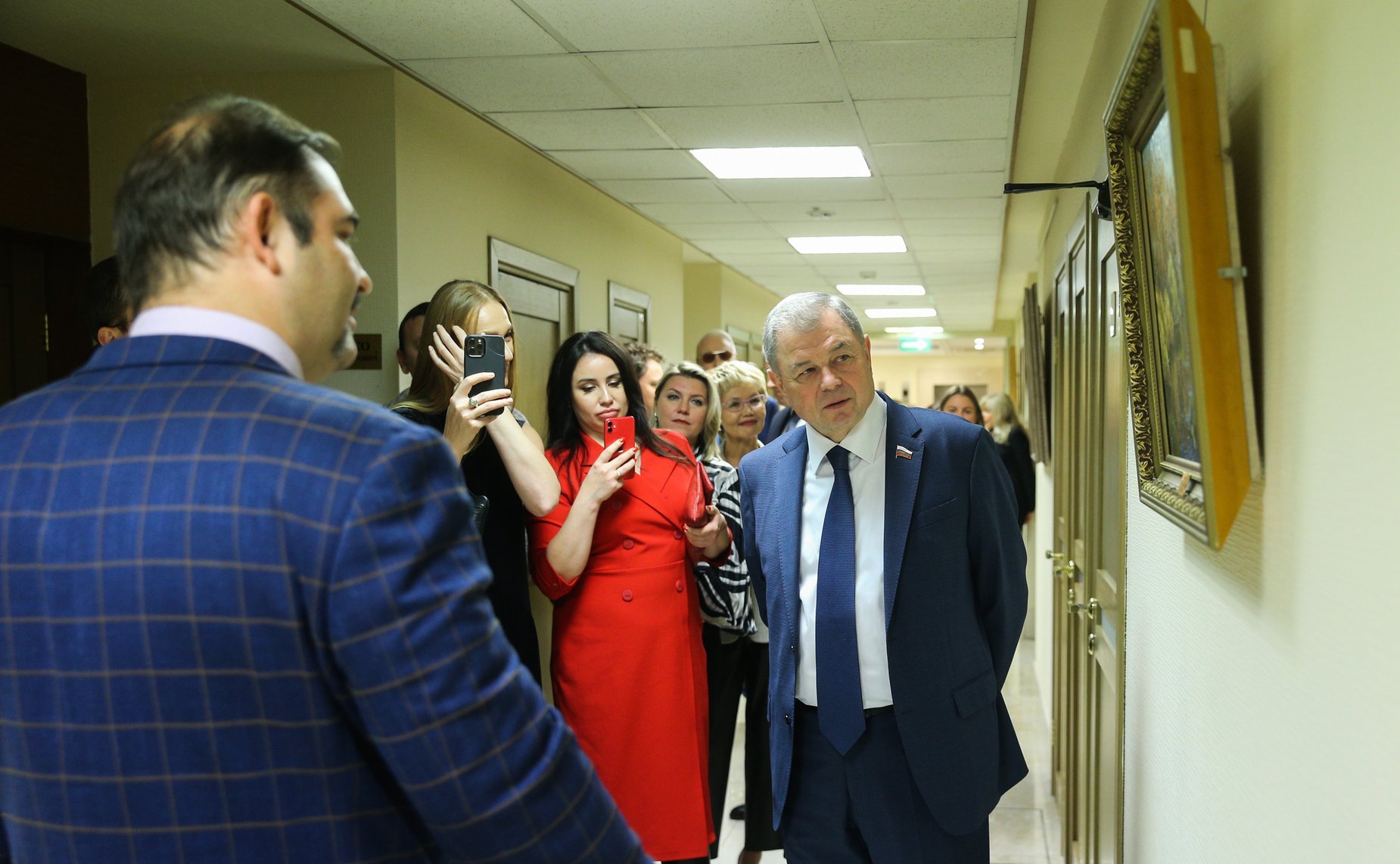 В СФ открылась выставка заслуженного художника РФ Александра Шилова