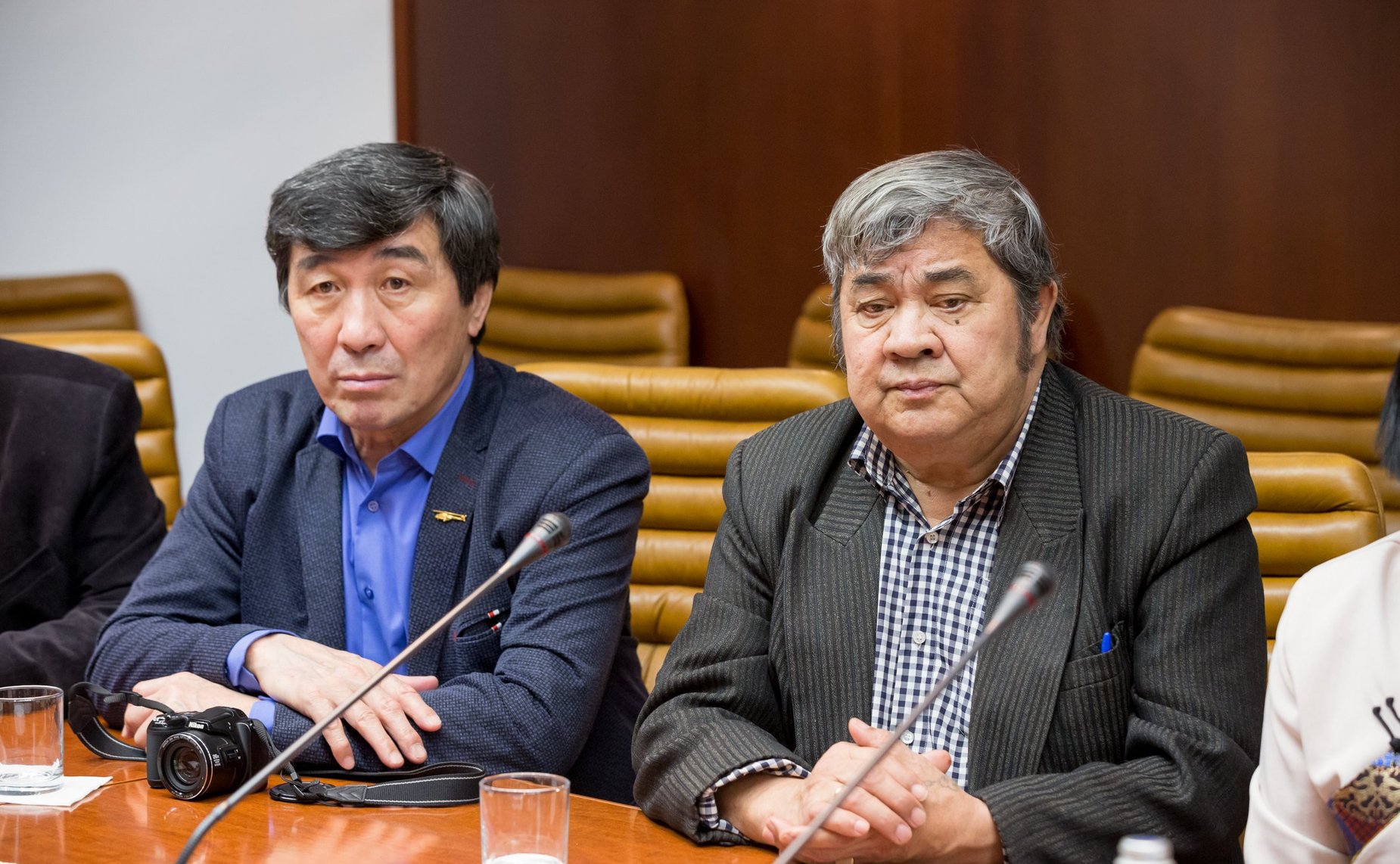 Встреча А. Варфоломеева и В. Мархаева с делегацией Республики Бурятия