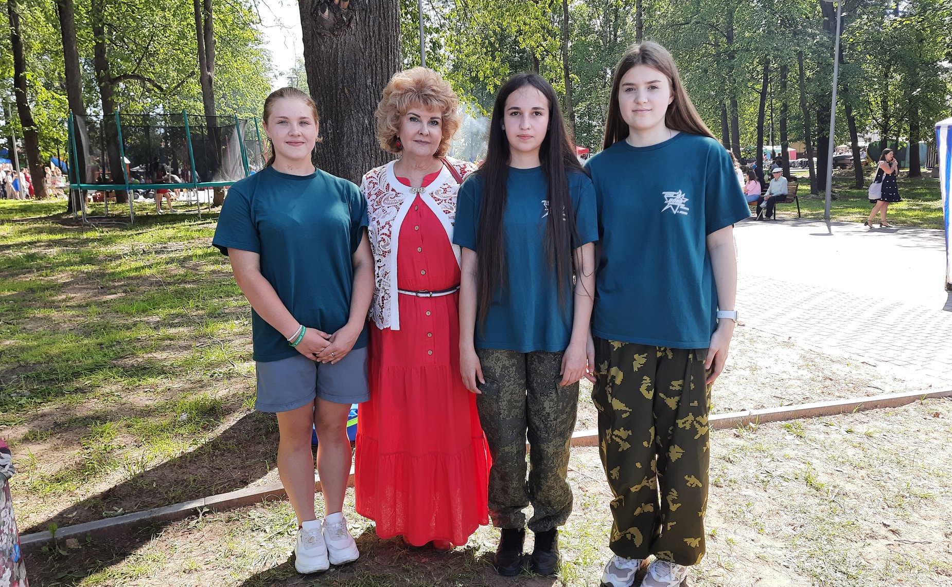 Нина Куликовских приняла участие в праздничных мероприятиях в честь 486-й годовщины основания города Велиж и 95-летия Велижского района Смоленской области