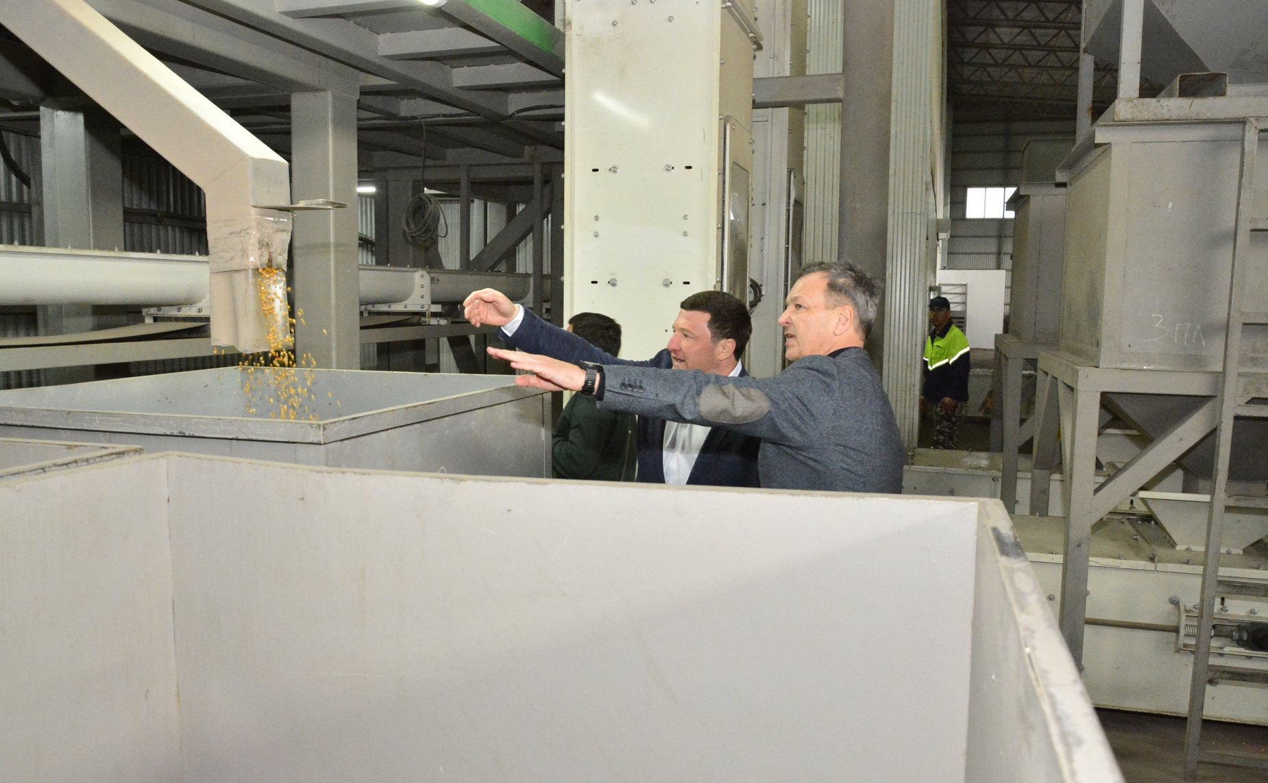 Делегация Совета Федерации во главе с первым заместителем Председателя СФ Андреем Яцкиным прибыла в Карачаево-Черкесскую Республику для обсуждения актуальных вопросов развития АПК