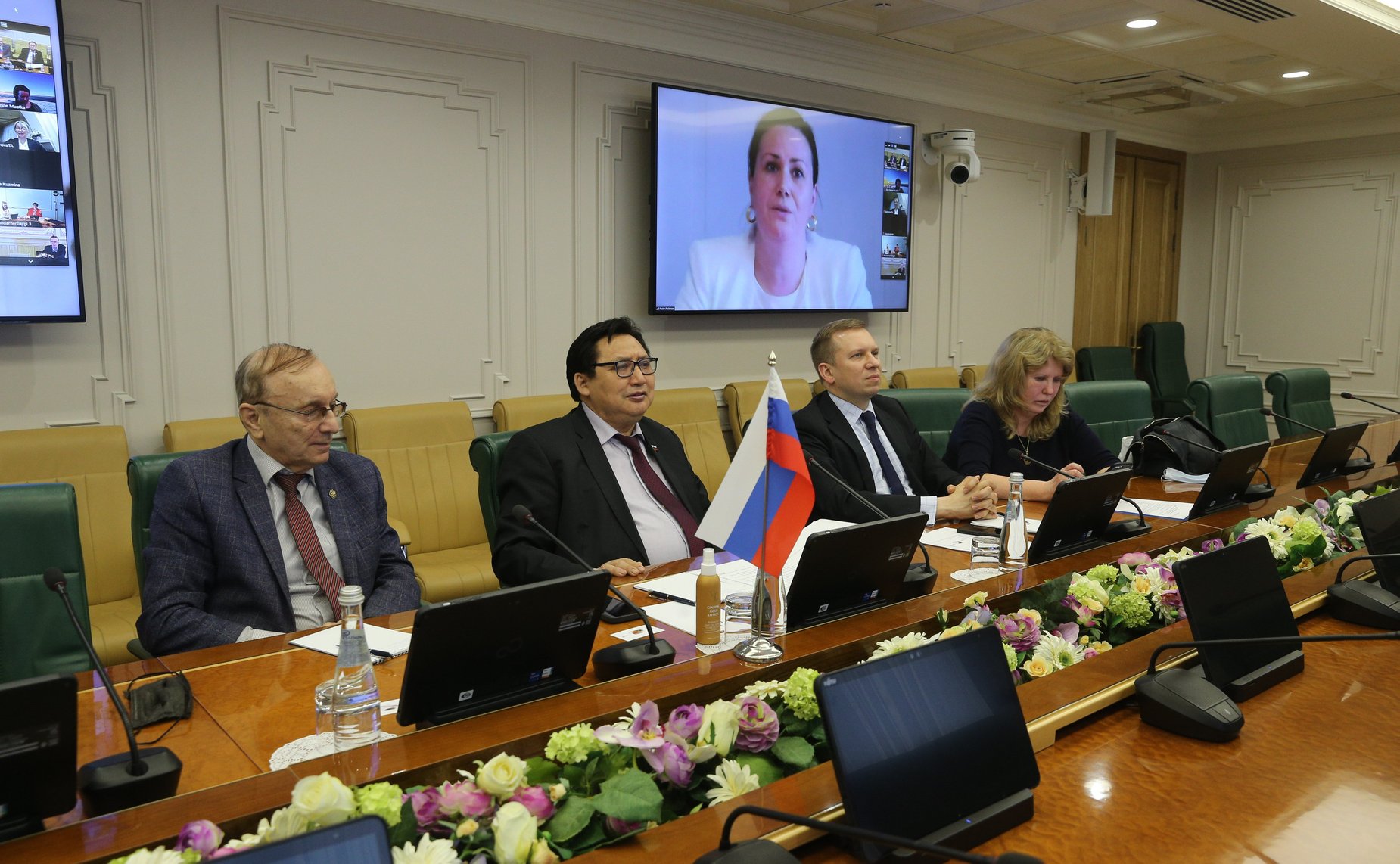 Участие делегации Федерального Собрания РФ в заседании Постоянного комитета парламентариев Арктического региона