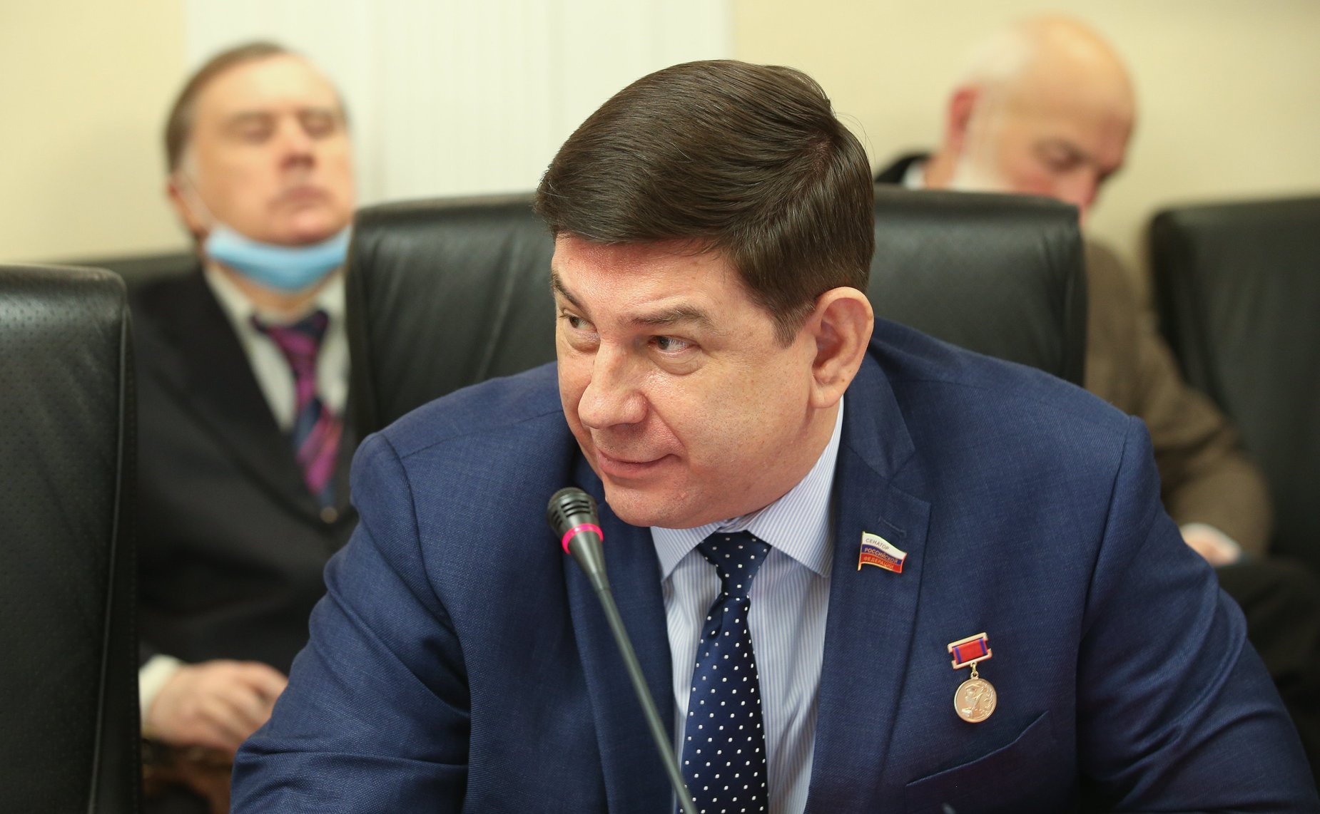 Виктор Смирнов