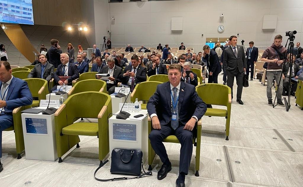 Андрей Шевченко принял участие в стратегической сессии «Современные подходы к управлению государственным заказом в области строительства» на площадке инновационного центра «Сколково»