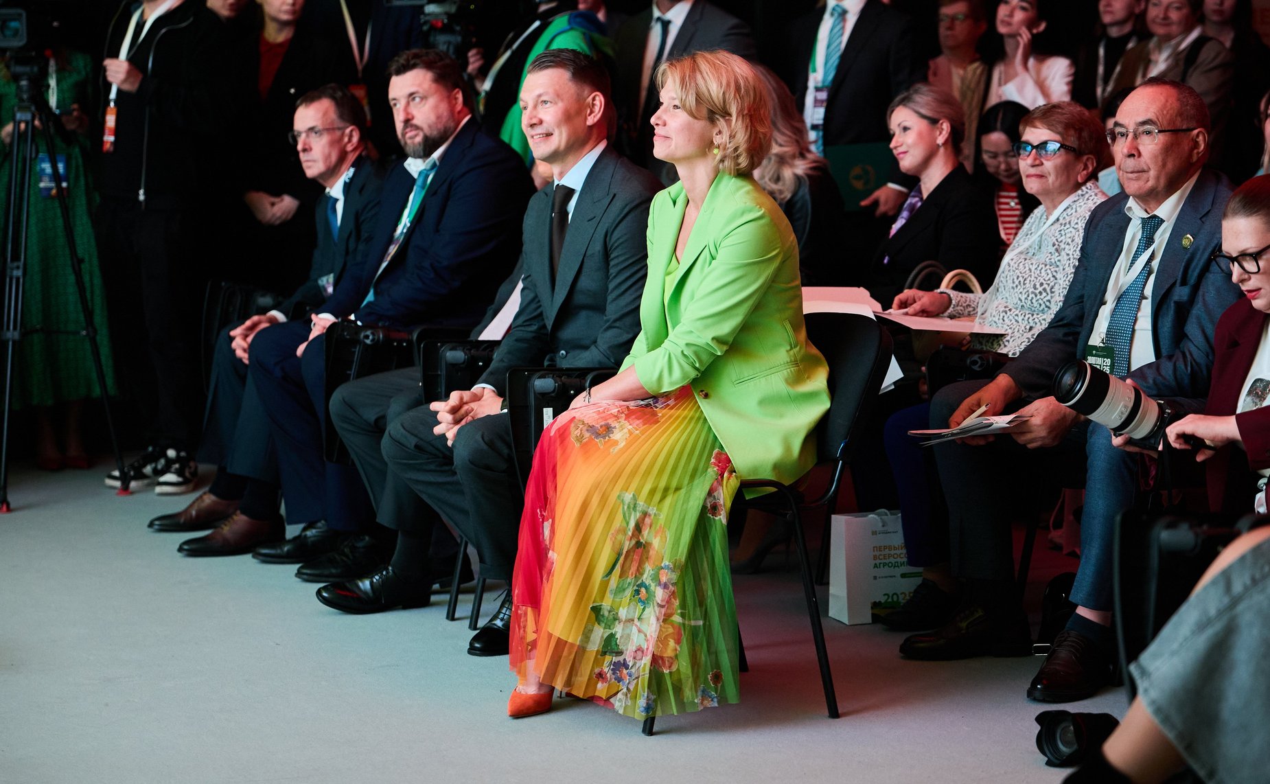 Александр Двойных принял участие в церемонии открытия «Первого Всероссийского агродиктанта», приуроченного ко Дню работника сельского хозяйства и перерабатывающей промышленности