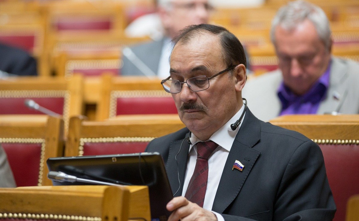 10-07 336 заседание Таврический зал 19