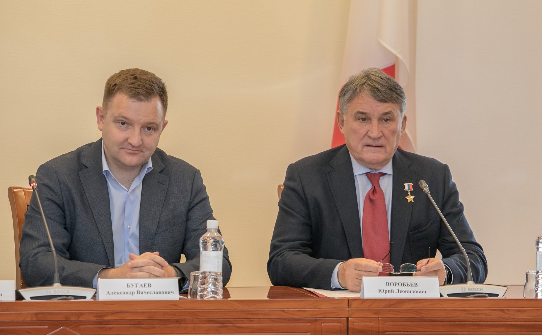 Заседание Дискуссионного клуба при Молодежном парламенте Вологодской области